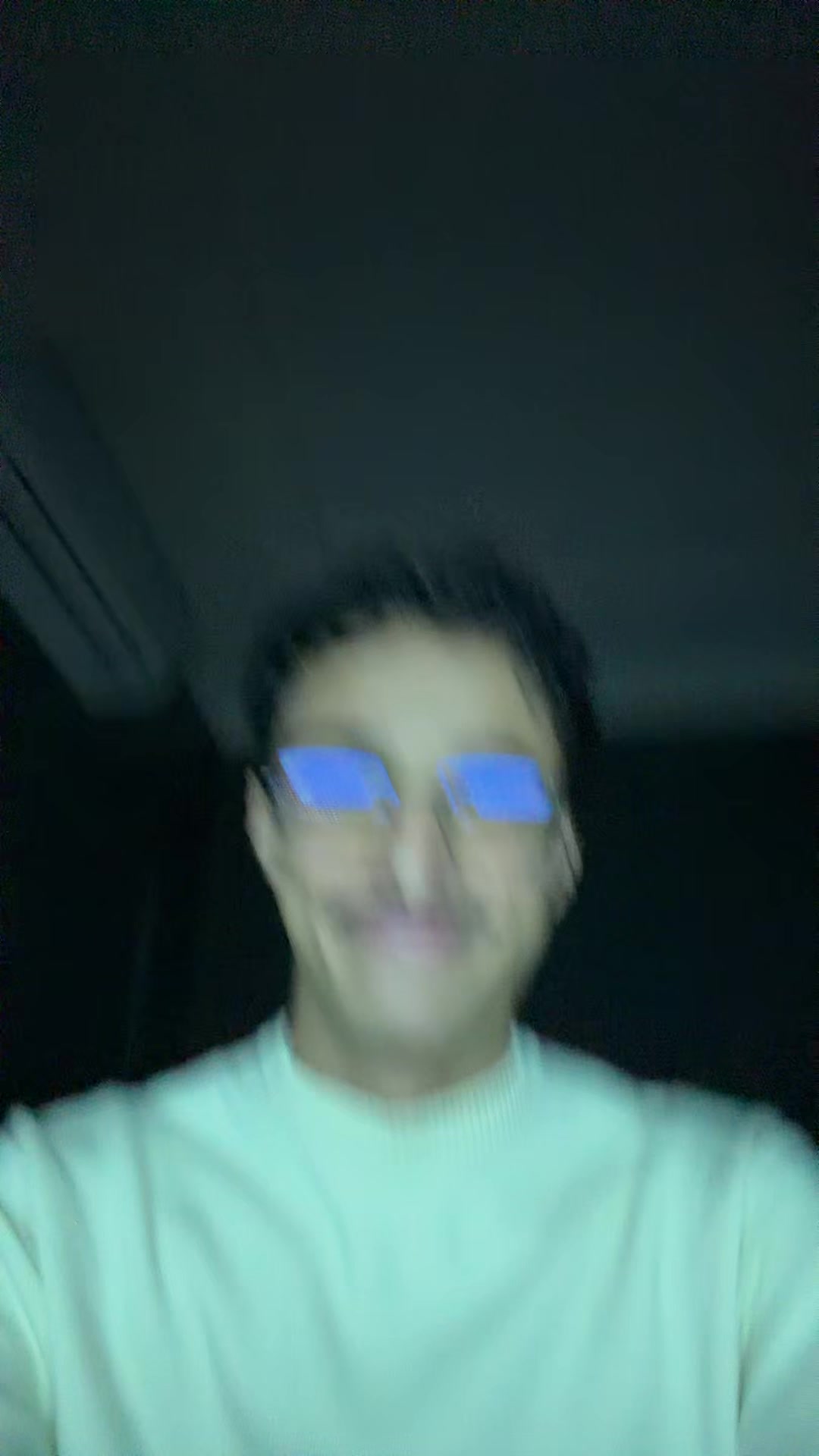 @عزيز
