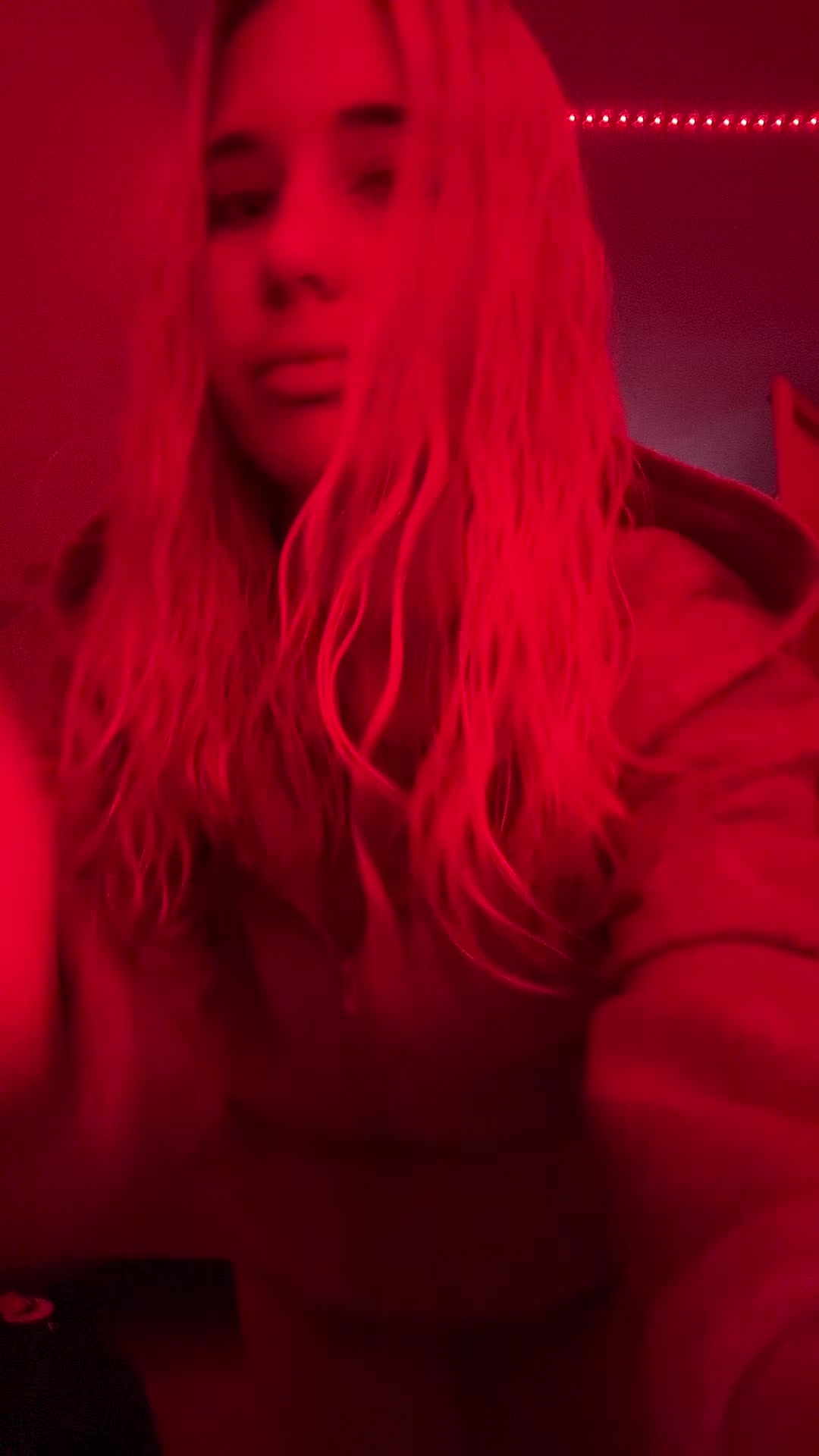@lauravibe.xo