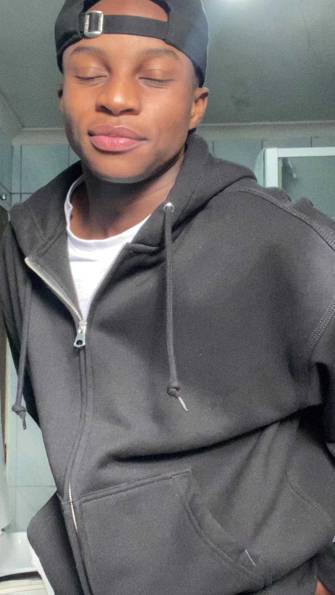 @vusi_khaya_