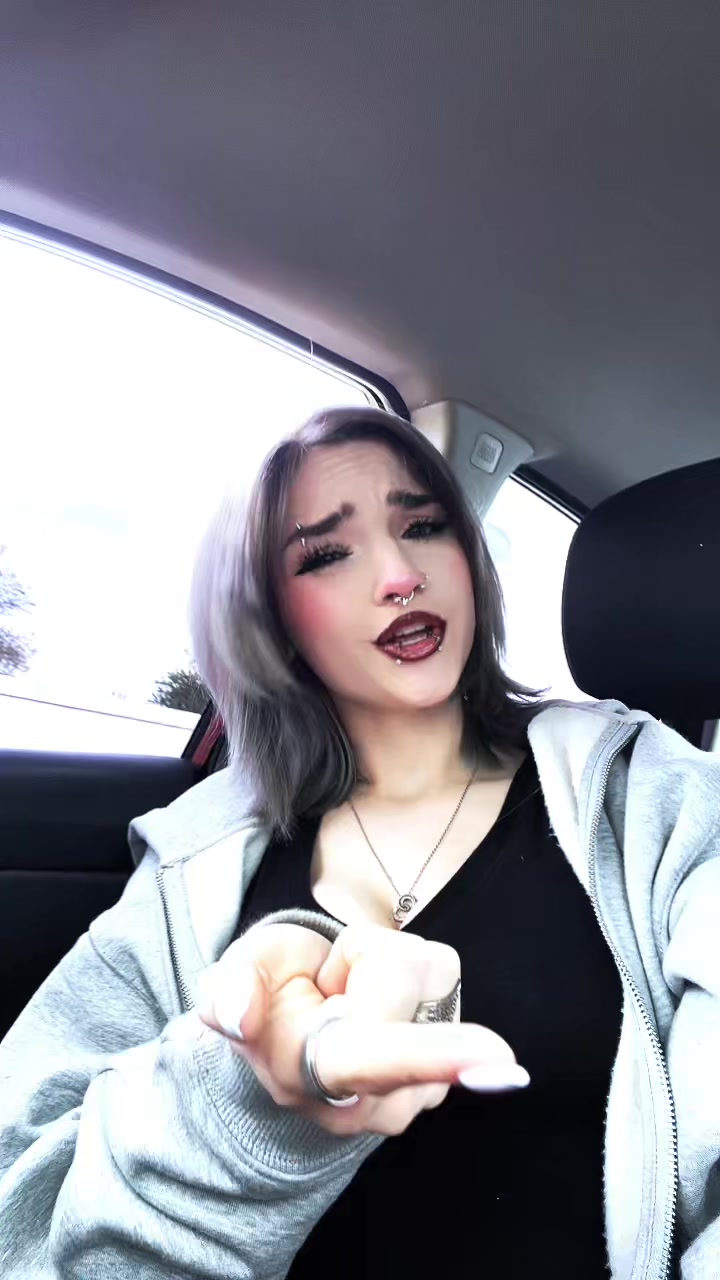 @k <3