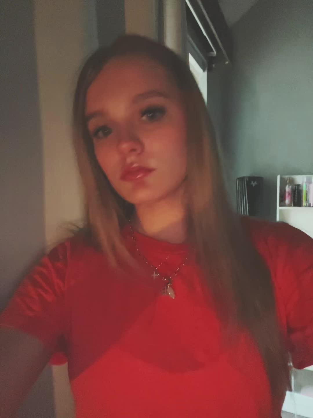 @😘