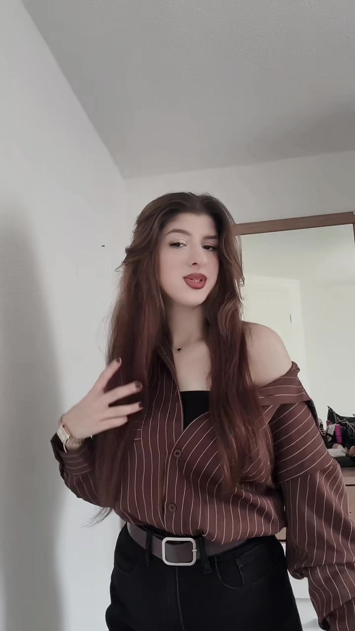 @𝔊𝔲𝔩𝔷𝔢🖤