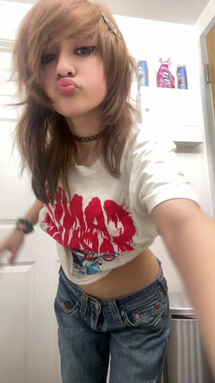 @🎼bella LOL💜