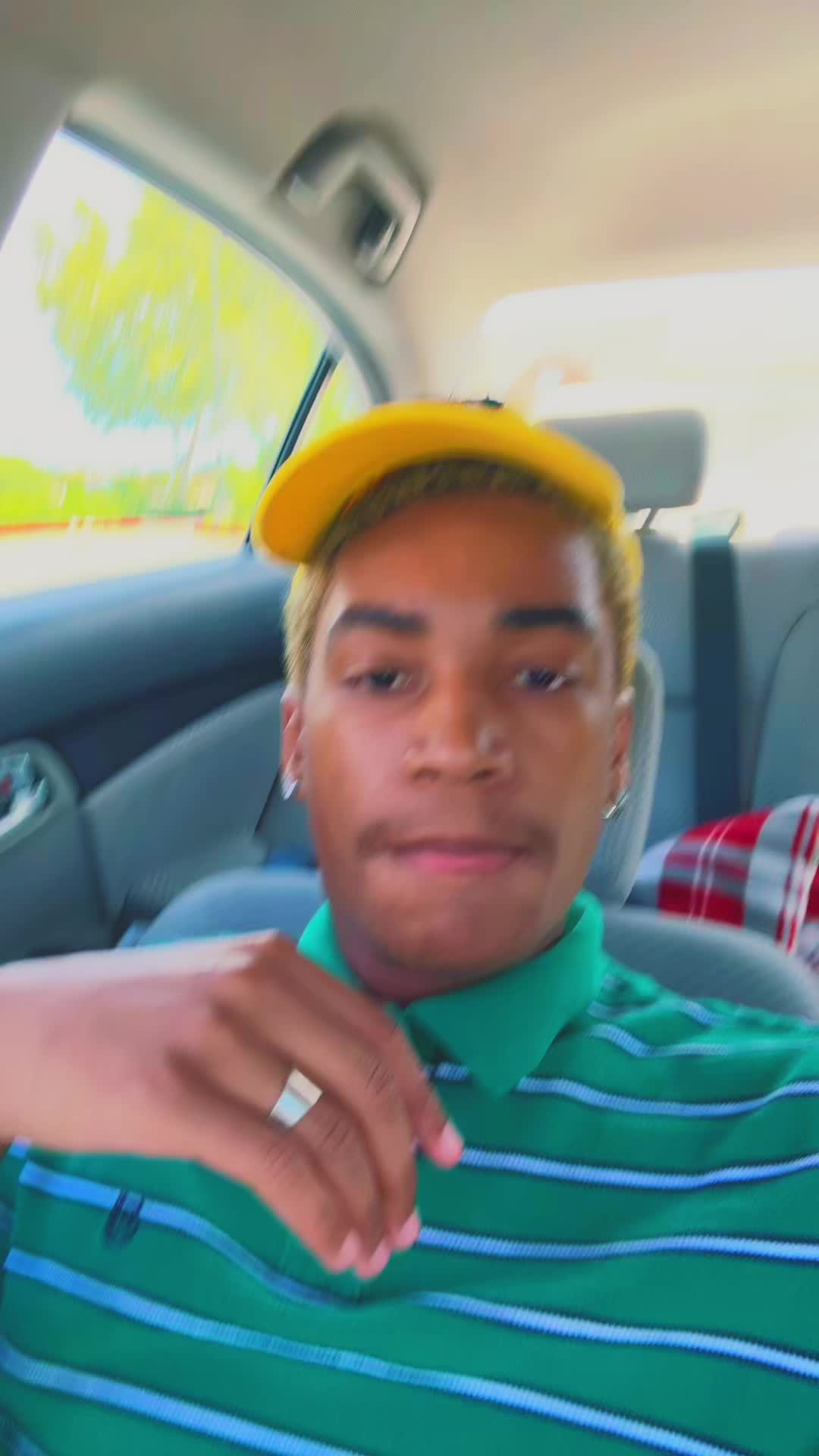 @kameronn
