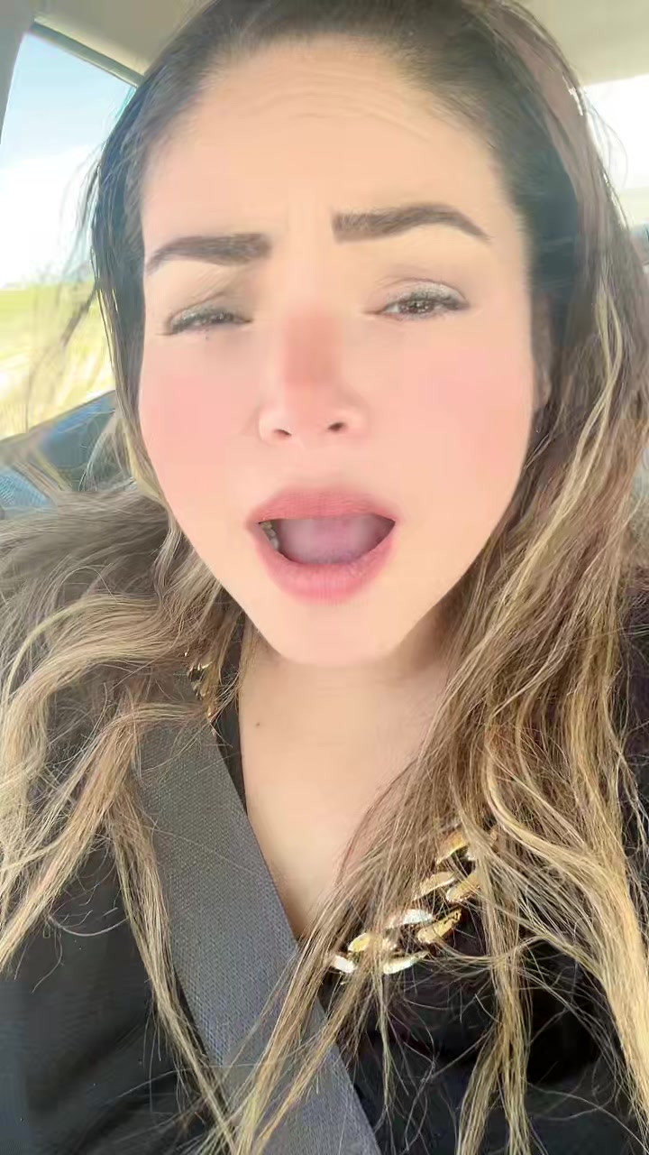 @ana corona