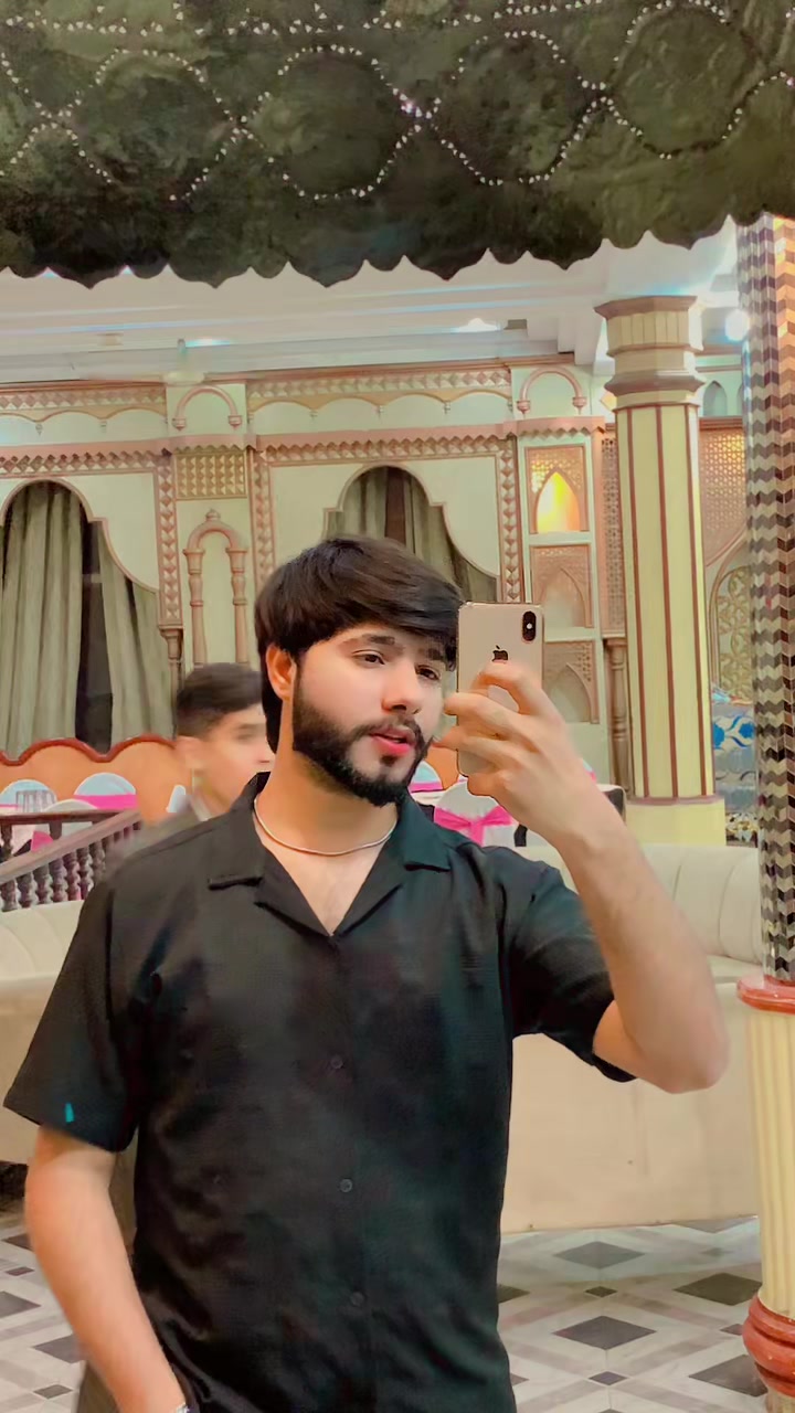 @Nomi king 🤴