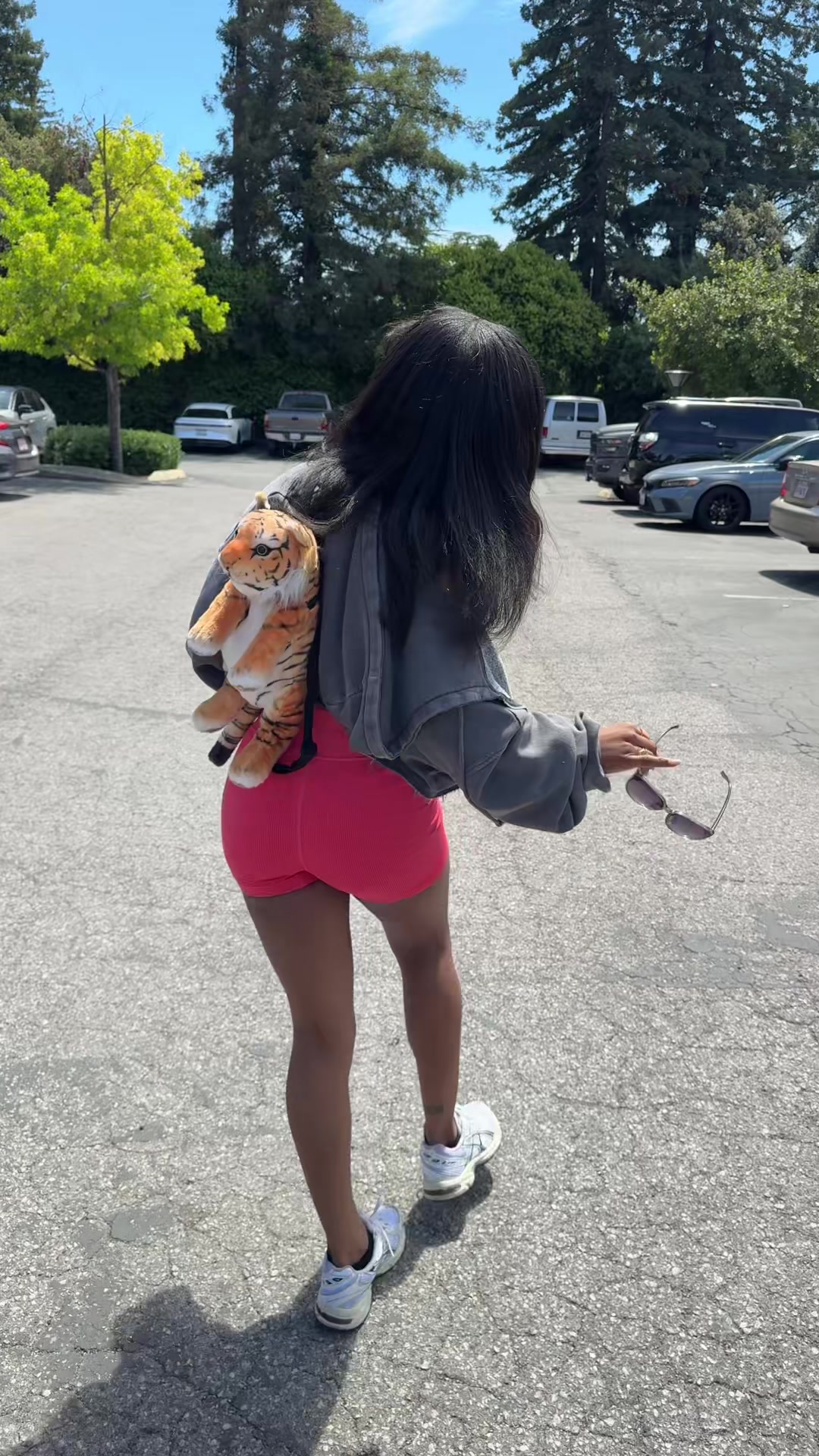 @Lala