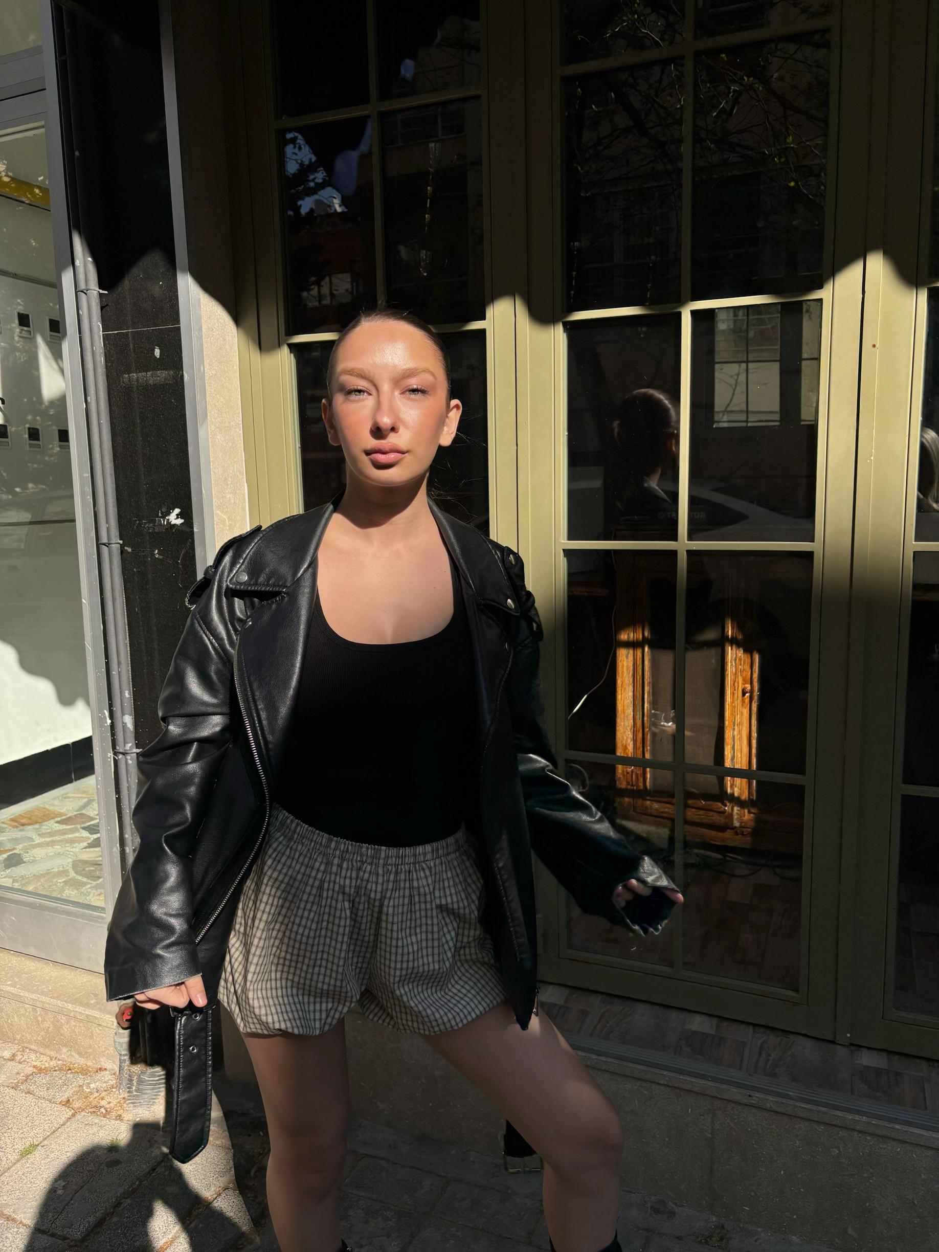 @itszey