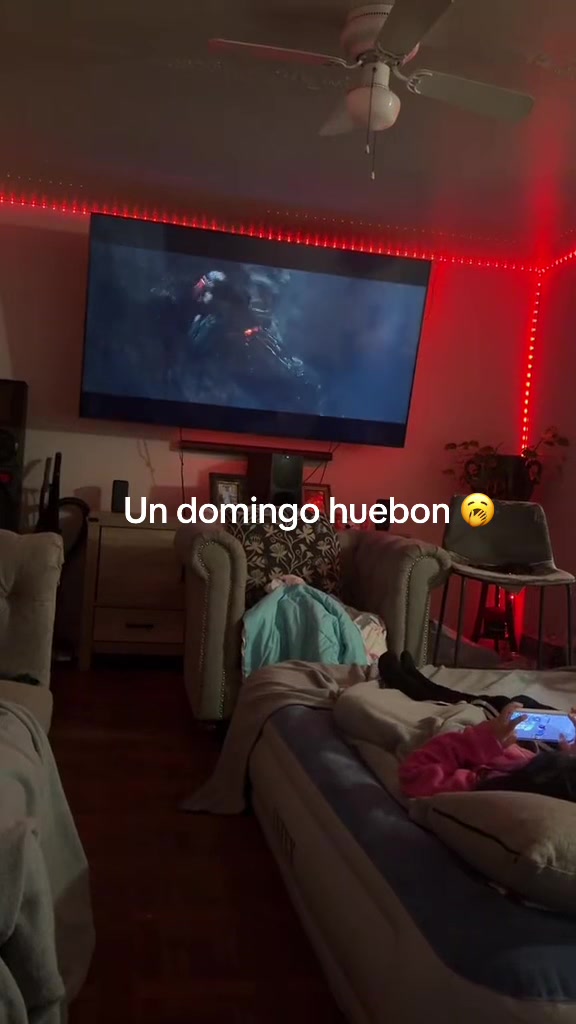 @ALONDRA CRISTAL 🧿💫✨