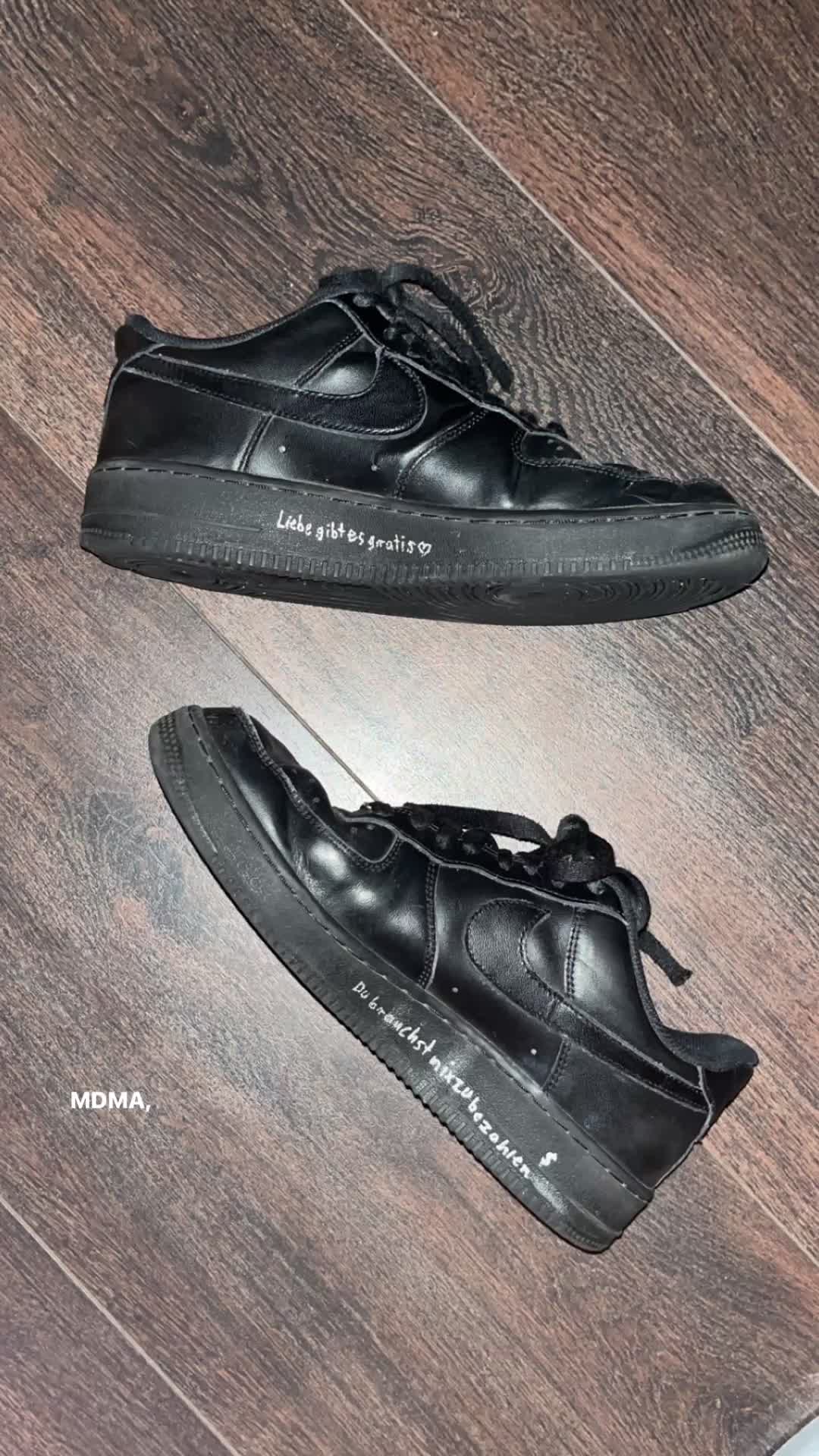 @S&lsquo;🌊