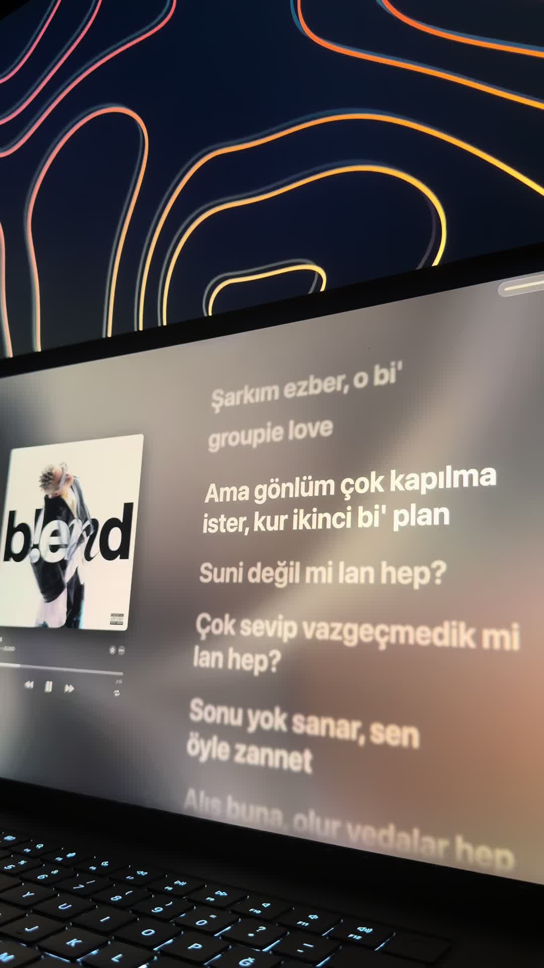 @Şarkı S&ouml;zleri