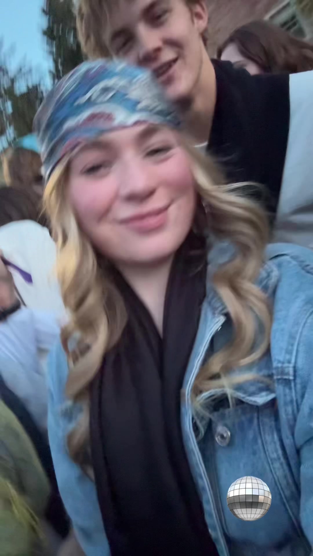 @Juliaaa