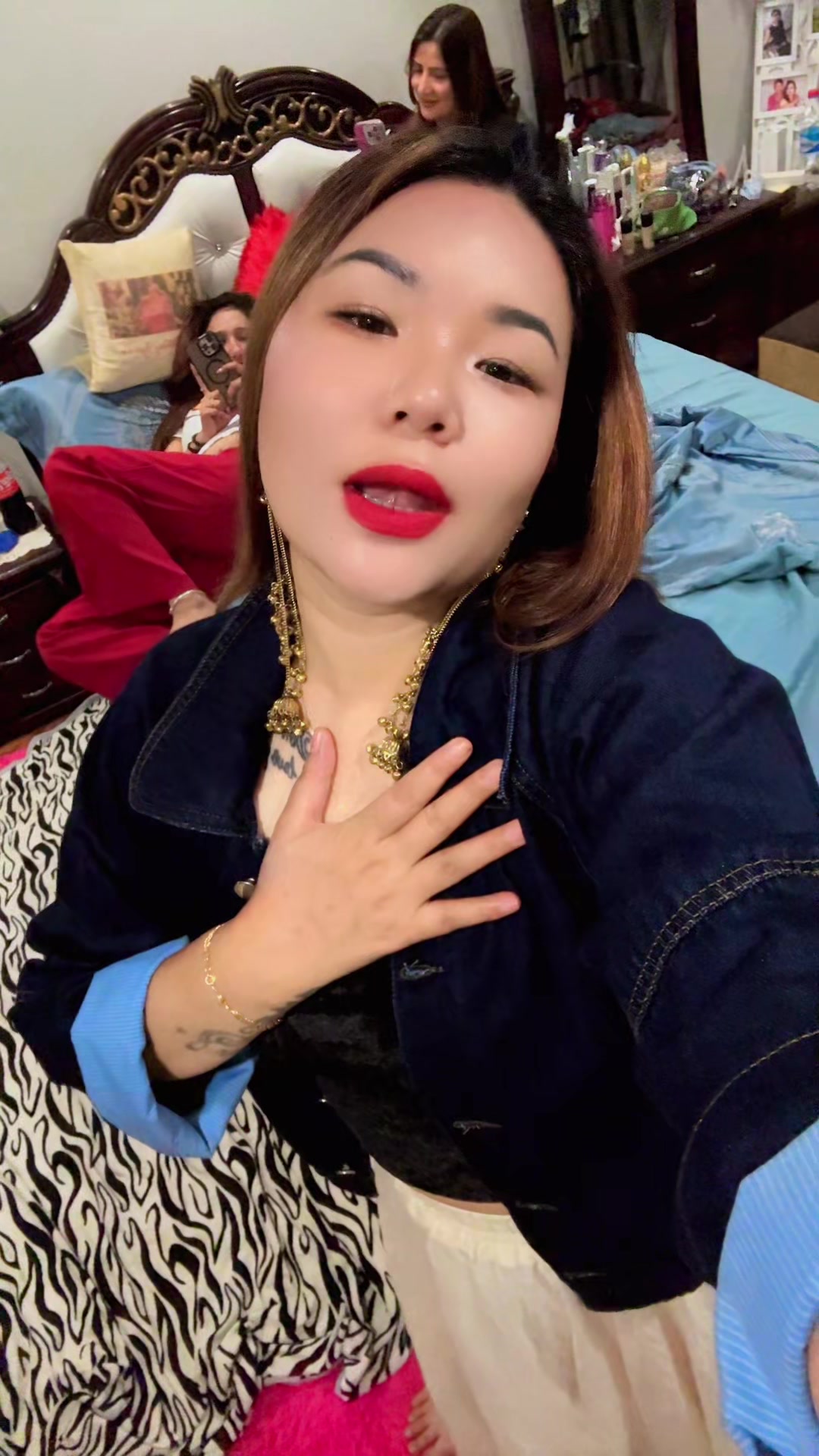 @🧿