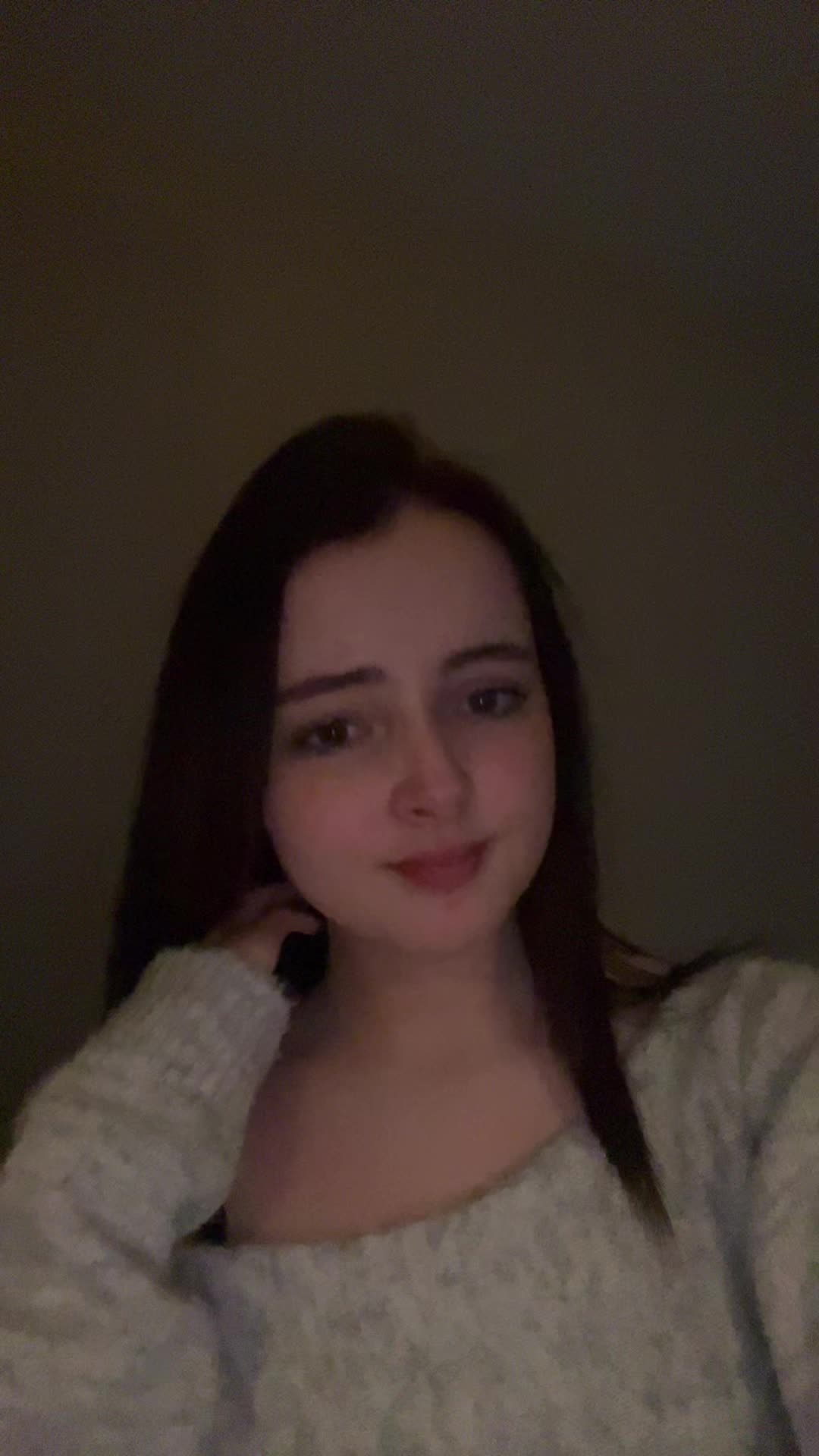 @𝐀𝐍𝐘𝐀~𝐋𝐎𝐔𝐈𝐒𝐀💛🫧