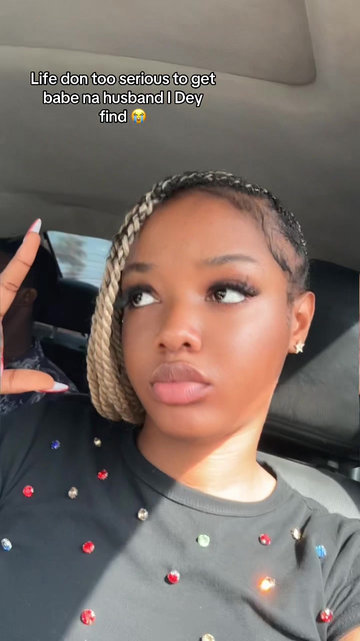 @B&iuml;g_Mǐm&igrave;🤭💐