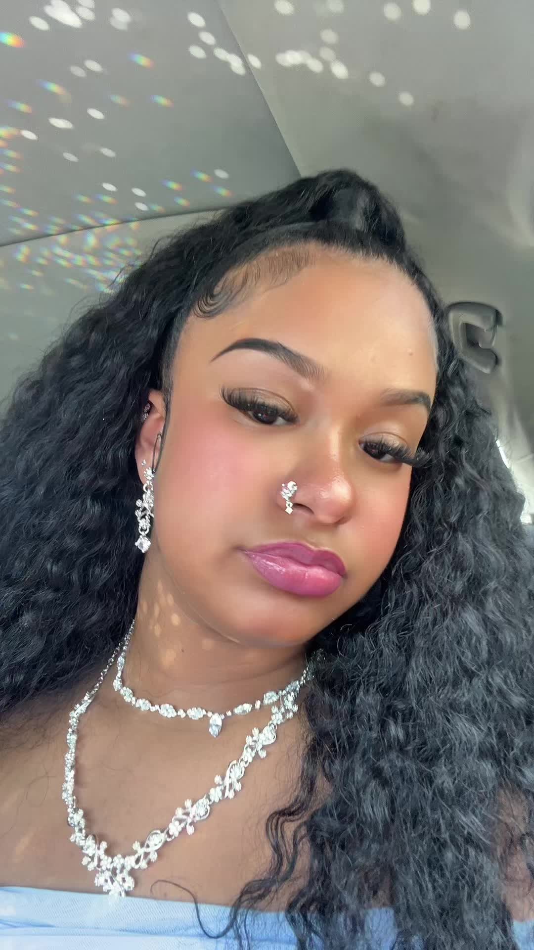 @🐝
