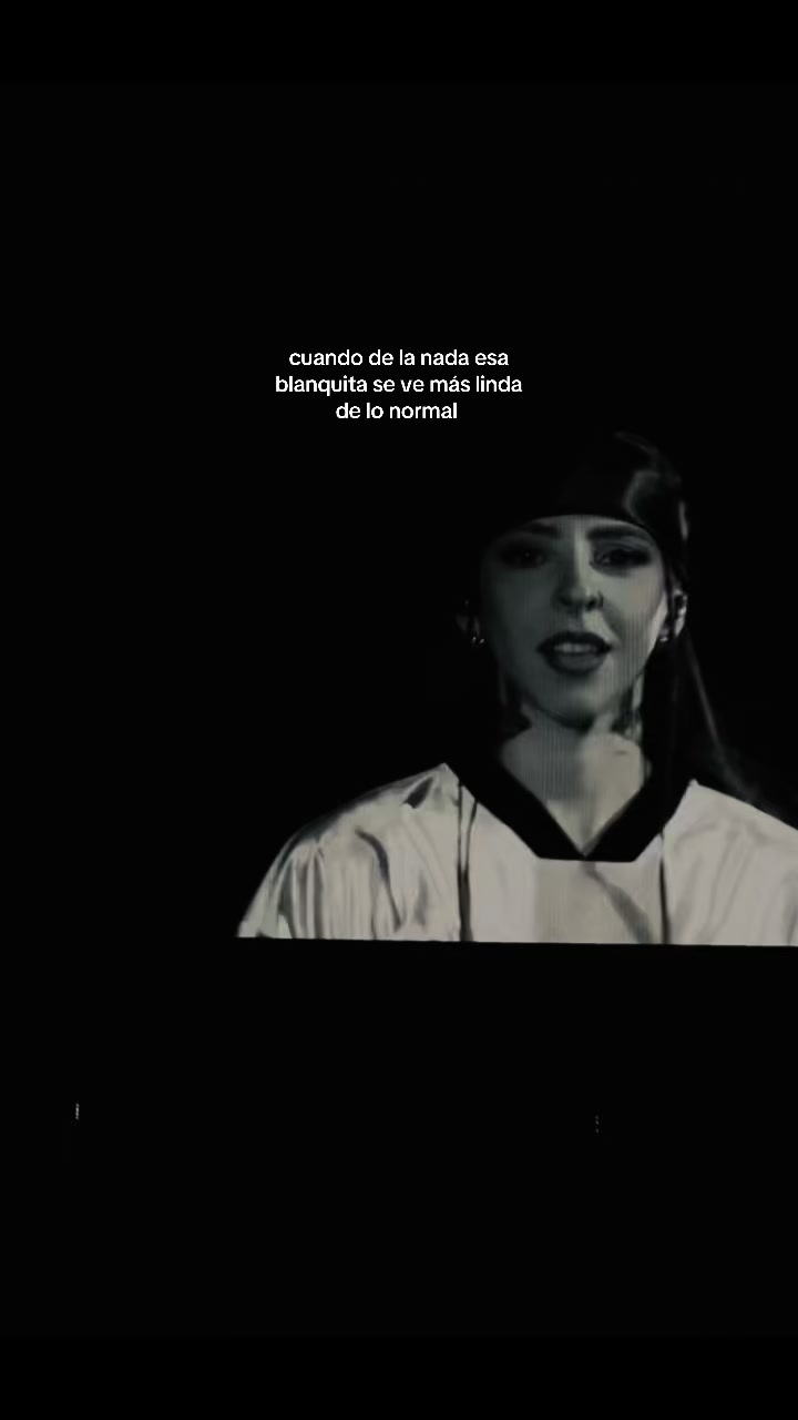 @me encanta la kukita rika 🫦