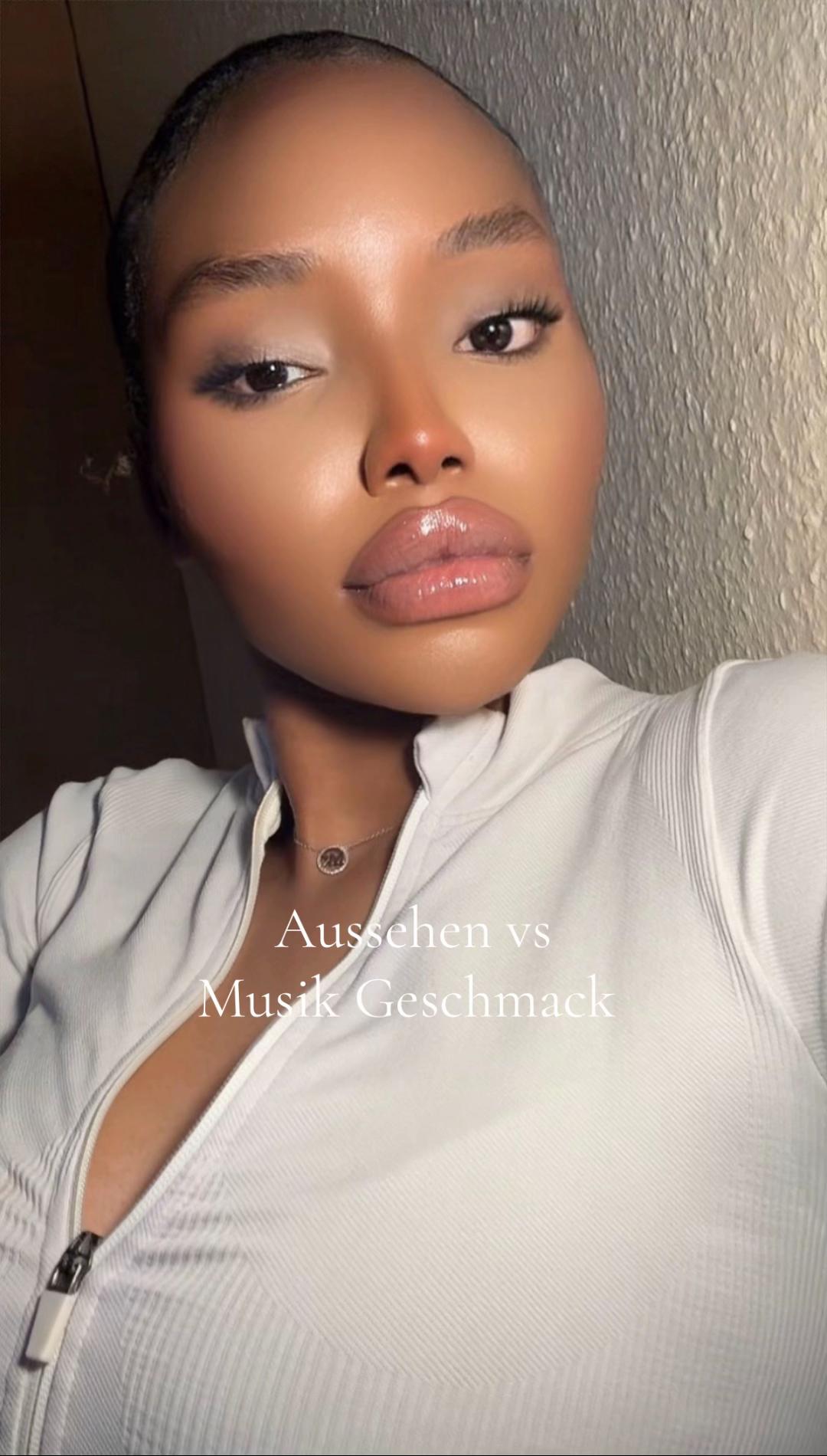 @Lyssan&eacute;