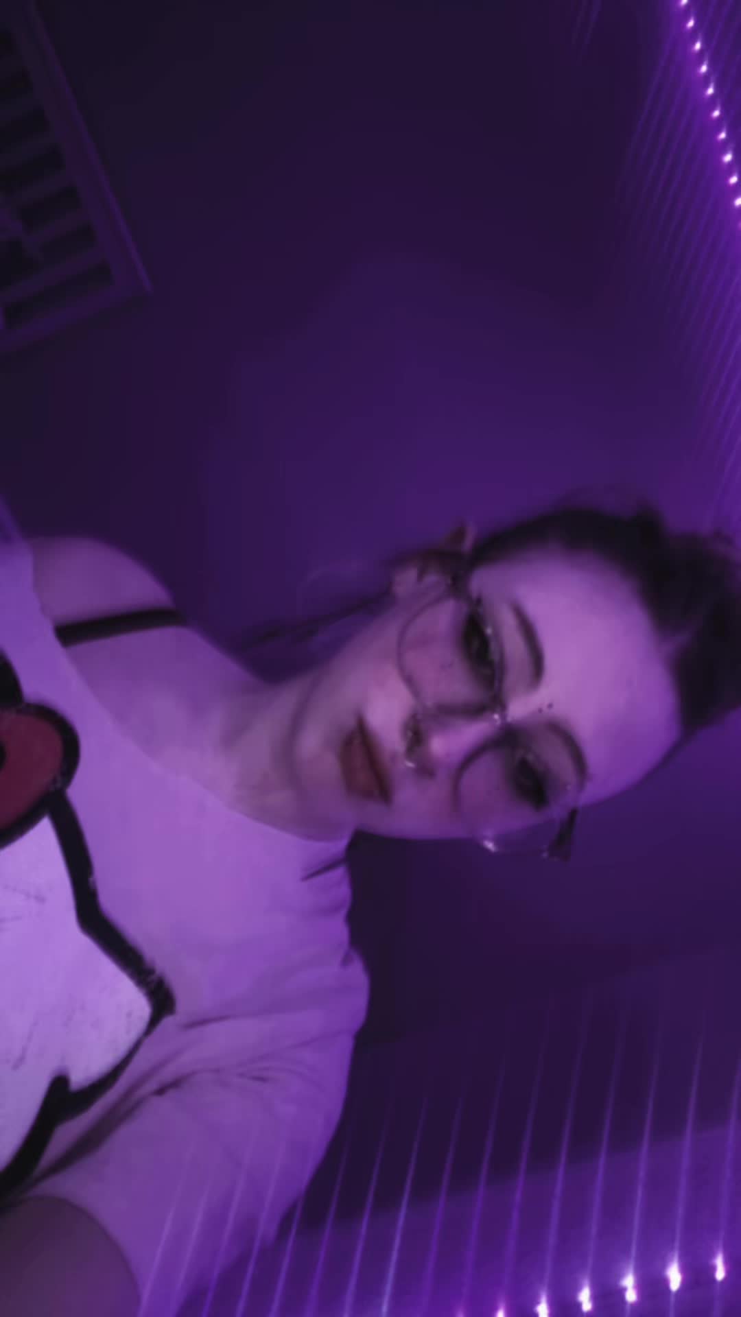 @༺❀༻𝐫𝐞𝐝𝐛𝐮𝐥𝐥༺❀༻