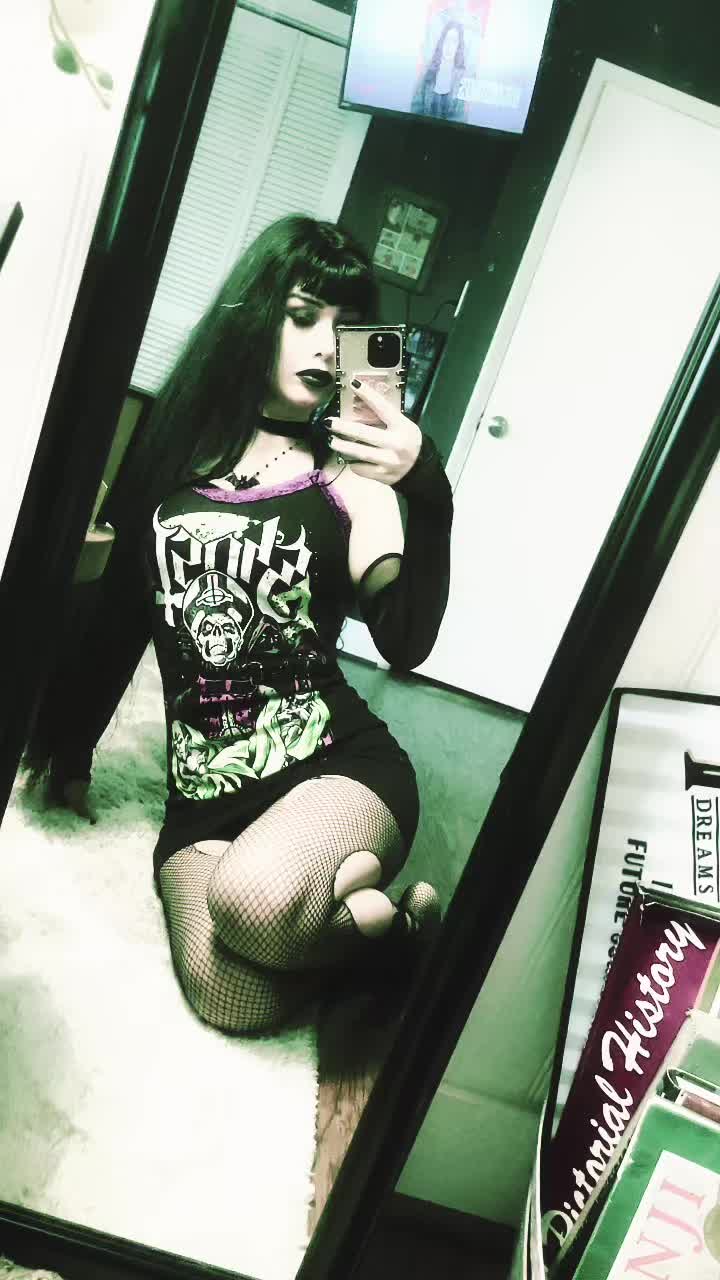 @Maria🦇
