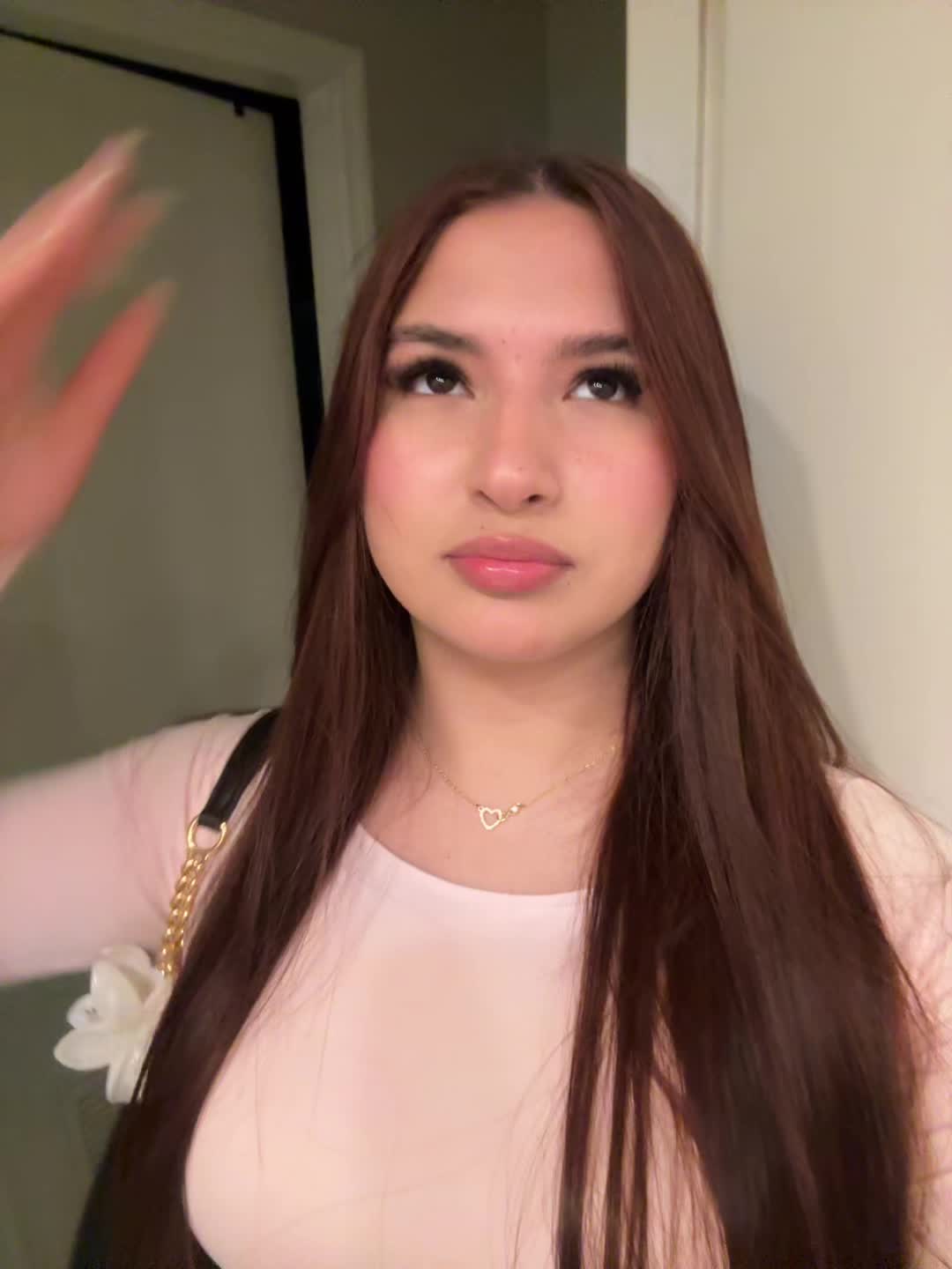 @𝐽𝑜𝑠𝑖