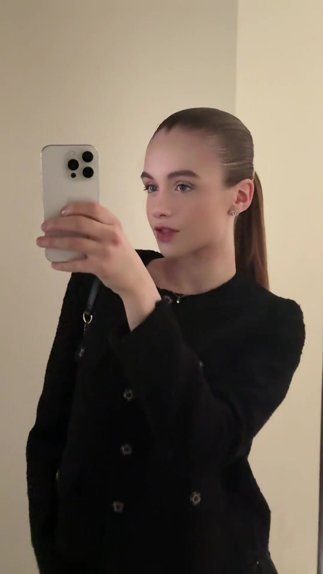@𝓓𝓪𝓼𝓱𝓪💋