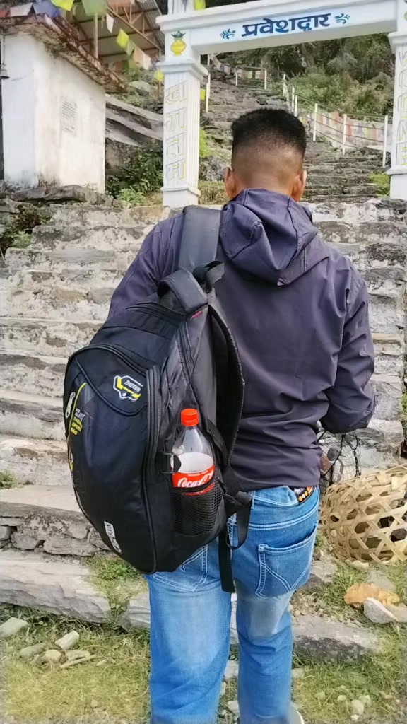 @कान्छा कोला धादिङ्गे