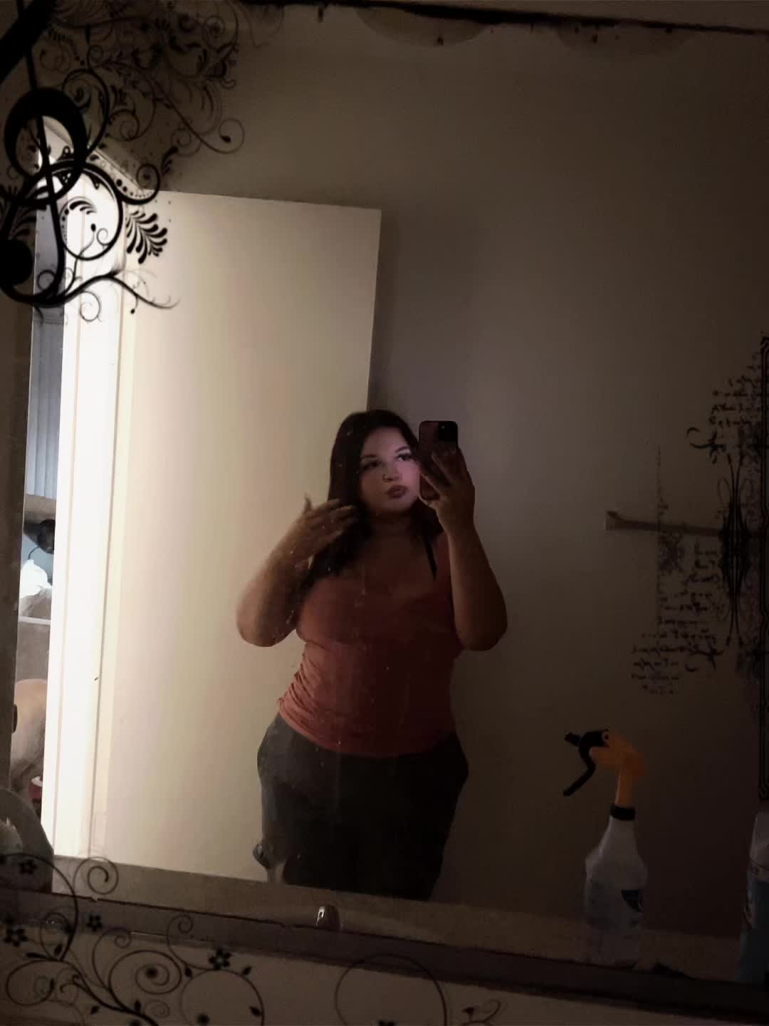 @♛