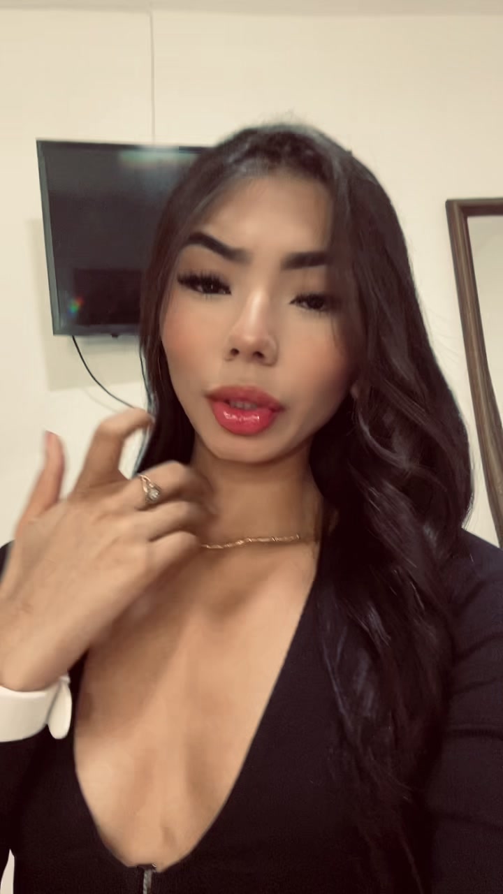@Sofia