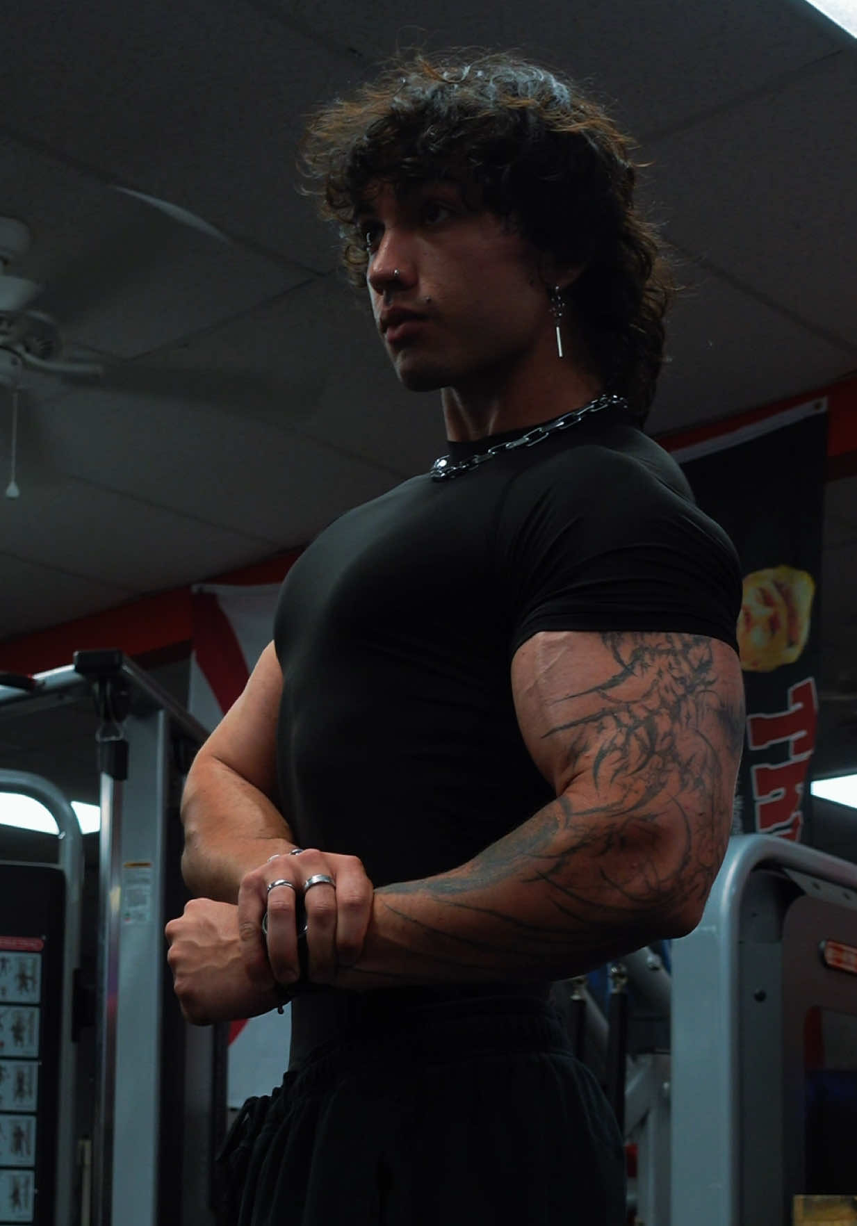 @julianghoulian_