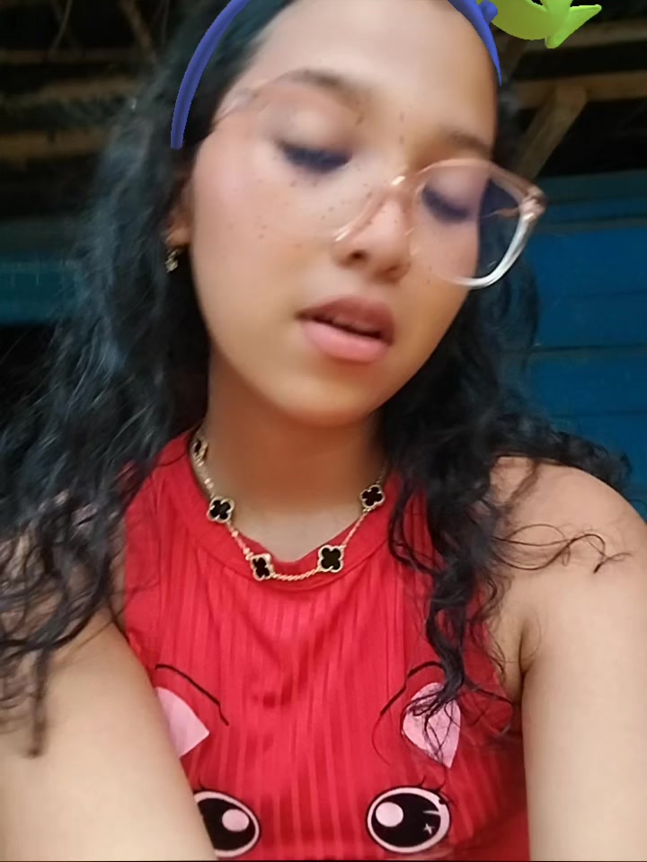 @🫦