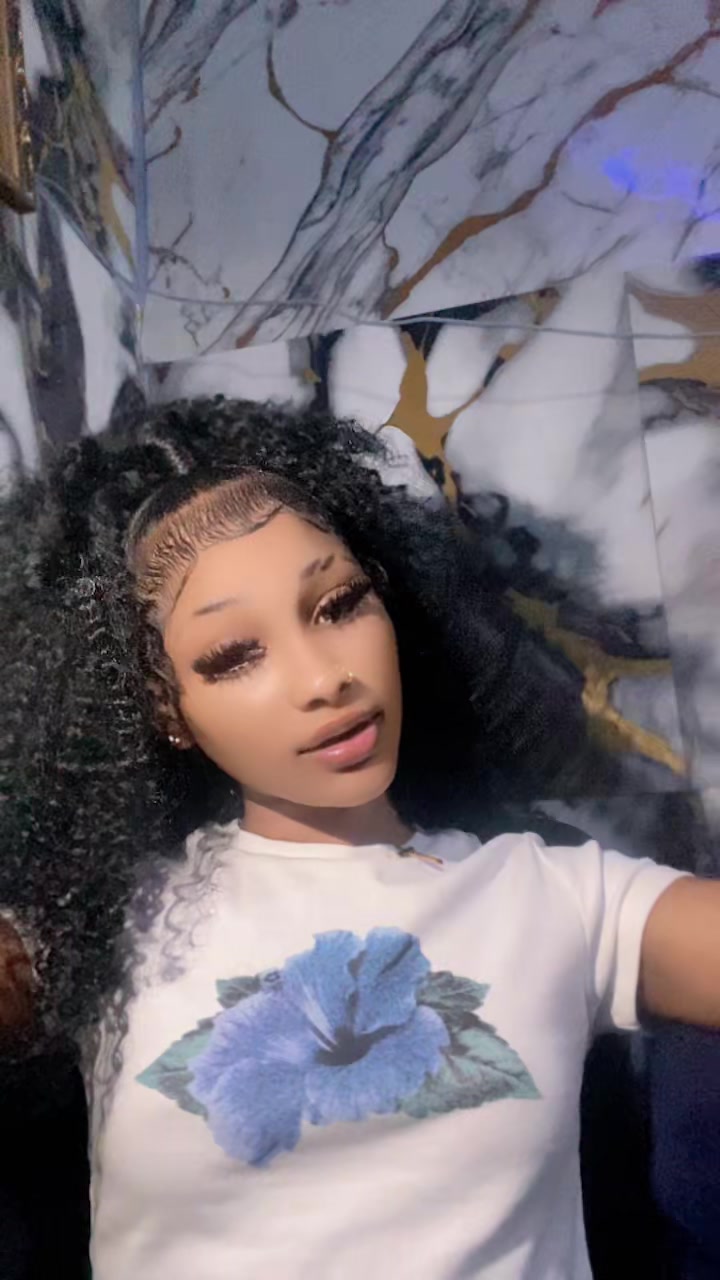 @Pretty_R🕷️