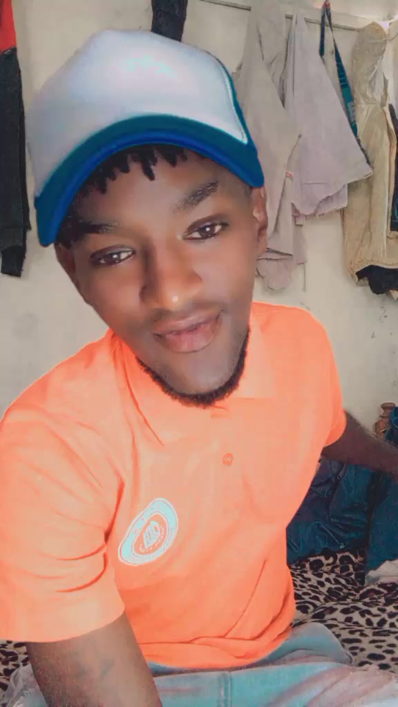 @SIZZAH MIKE🕷️