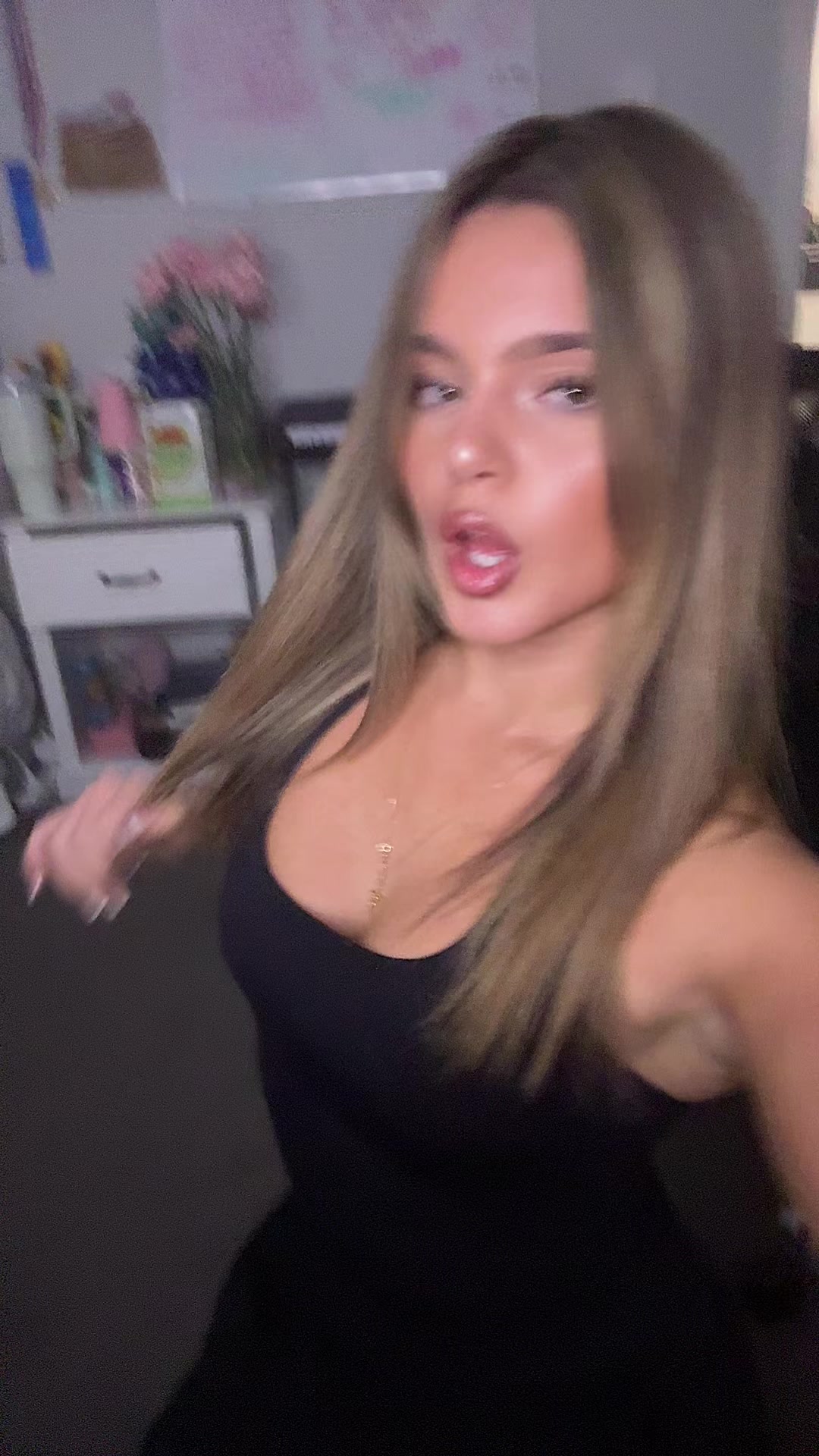 @SAVANNAH GIALLAFOS