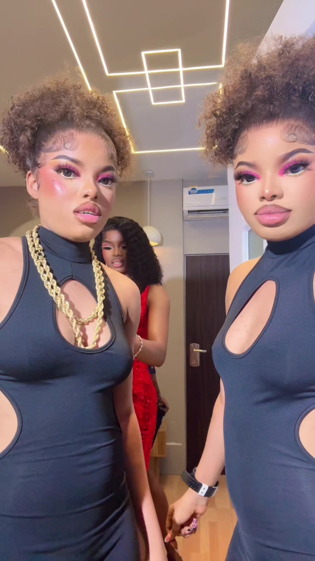 @Twinzcandy