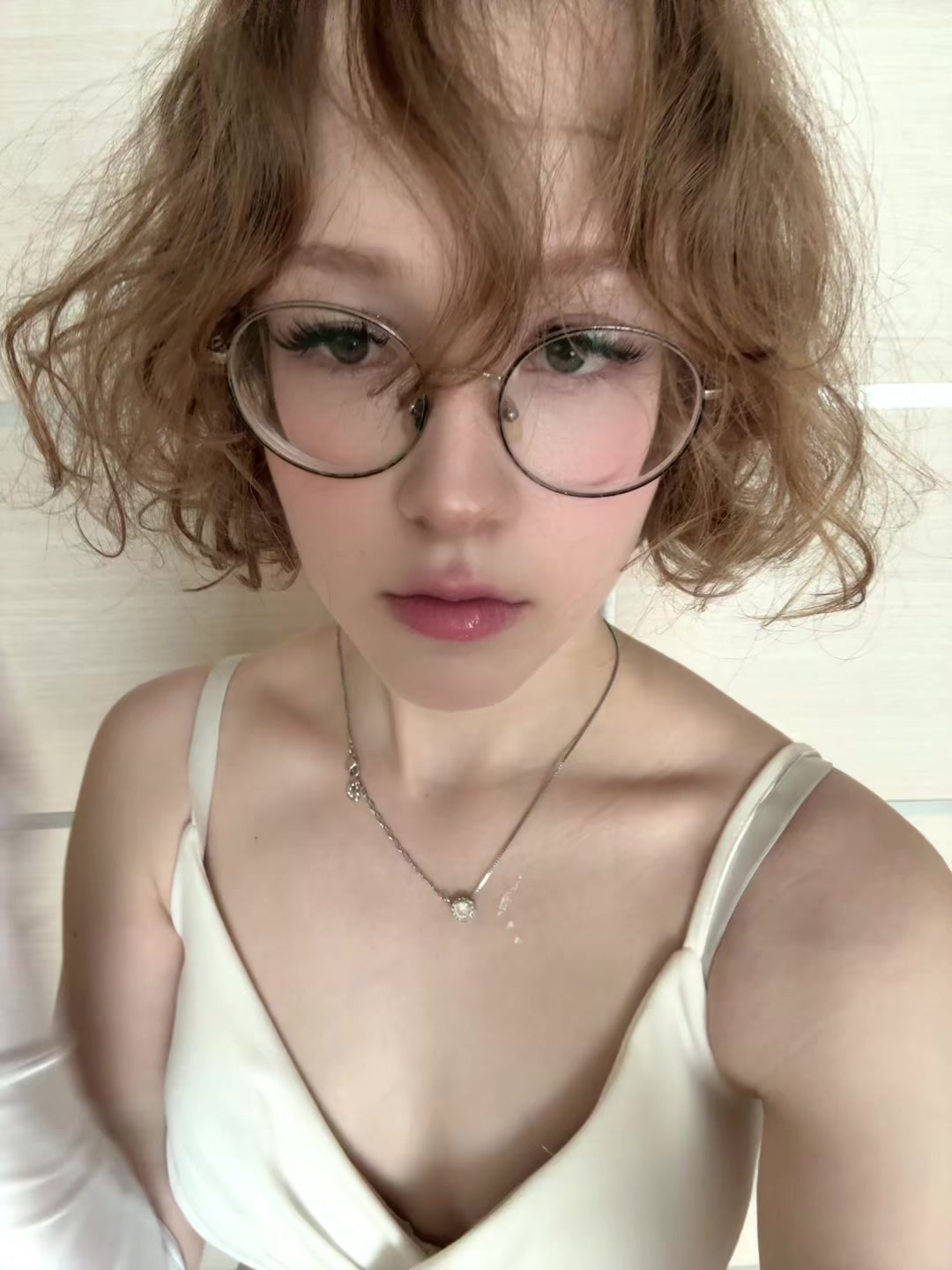 @olyshkaayaa