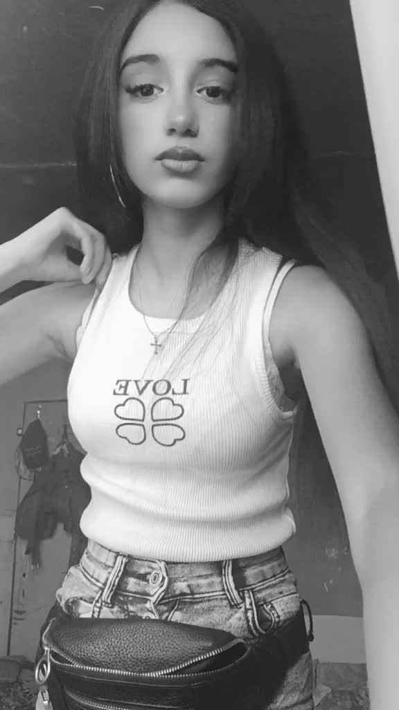 @vierkademeova4