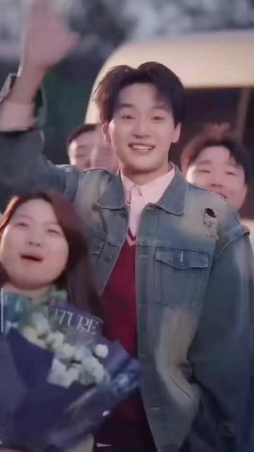 @𝙇𝙞𝙭𝙞𝙣𝙜 🌟