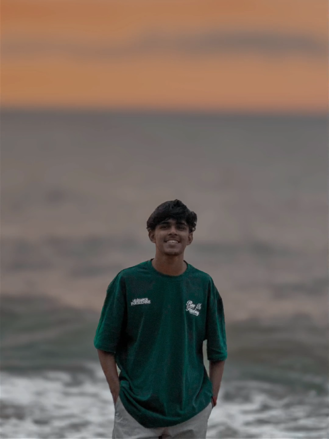@𝙃𝙖𝙨𝙨𝙪 𝘾𝙧𝙪𝙨𝙝 🪐🌴💗
