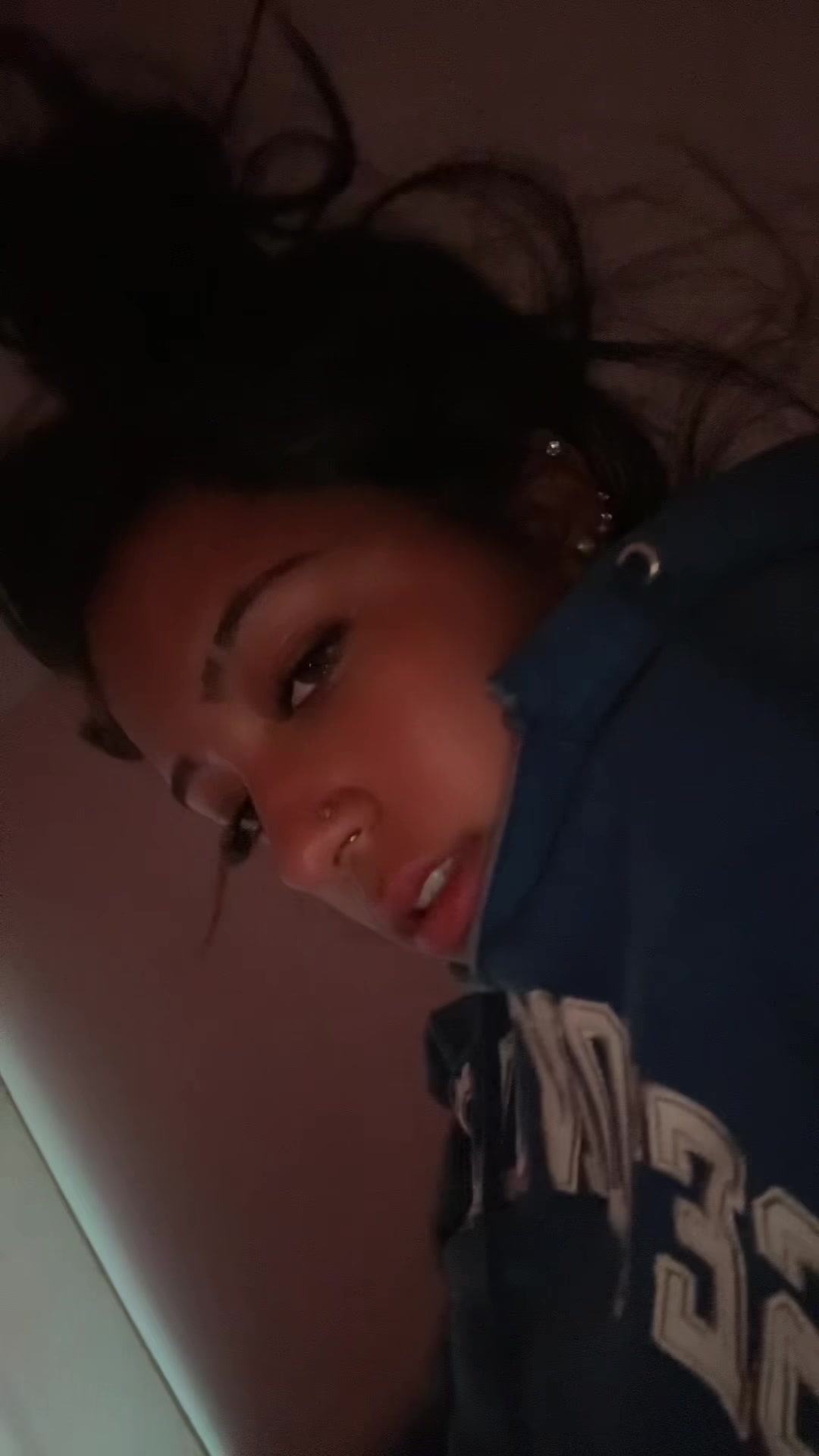 @izzy