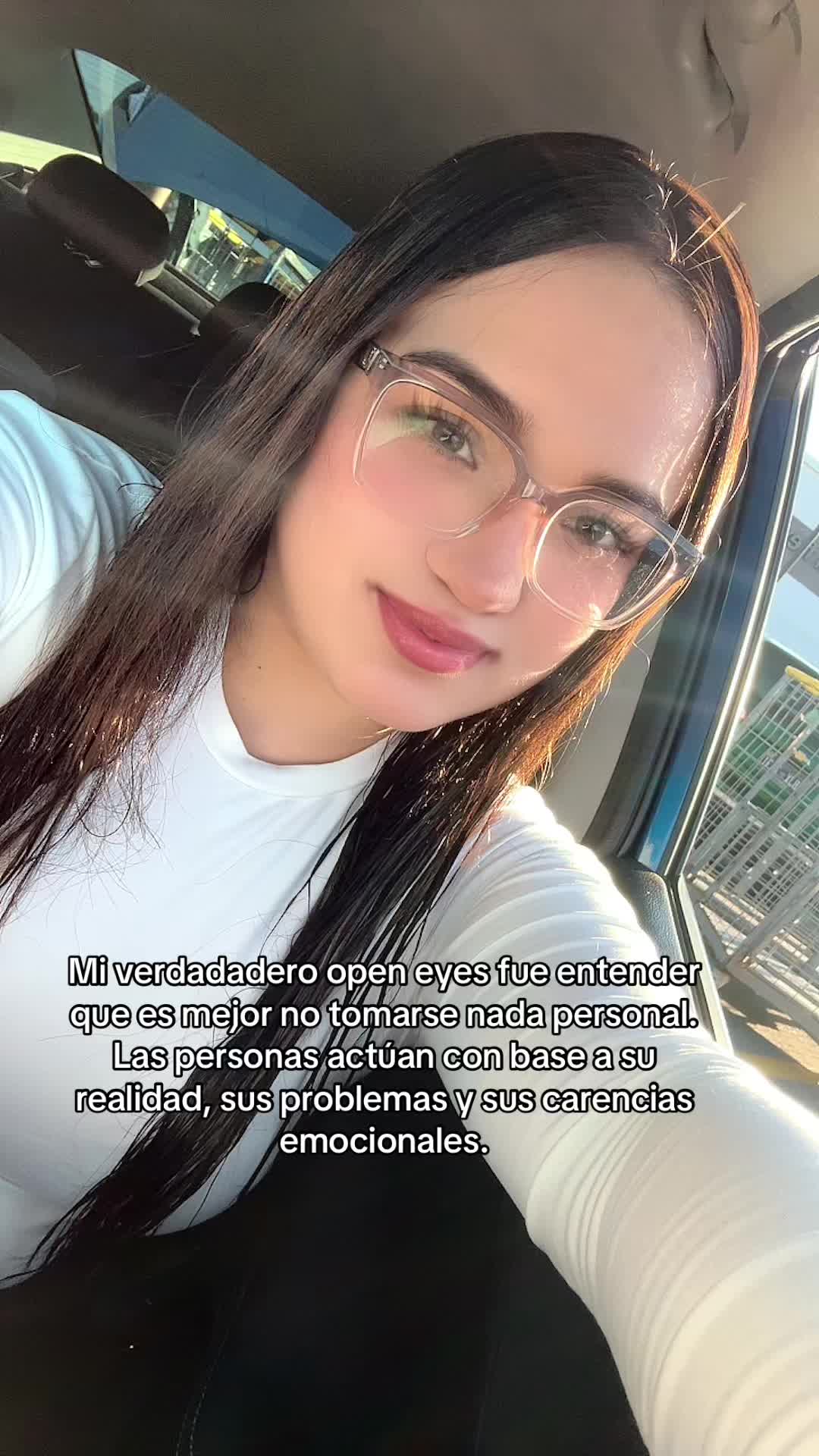 @nicole arenas🖤🌙
