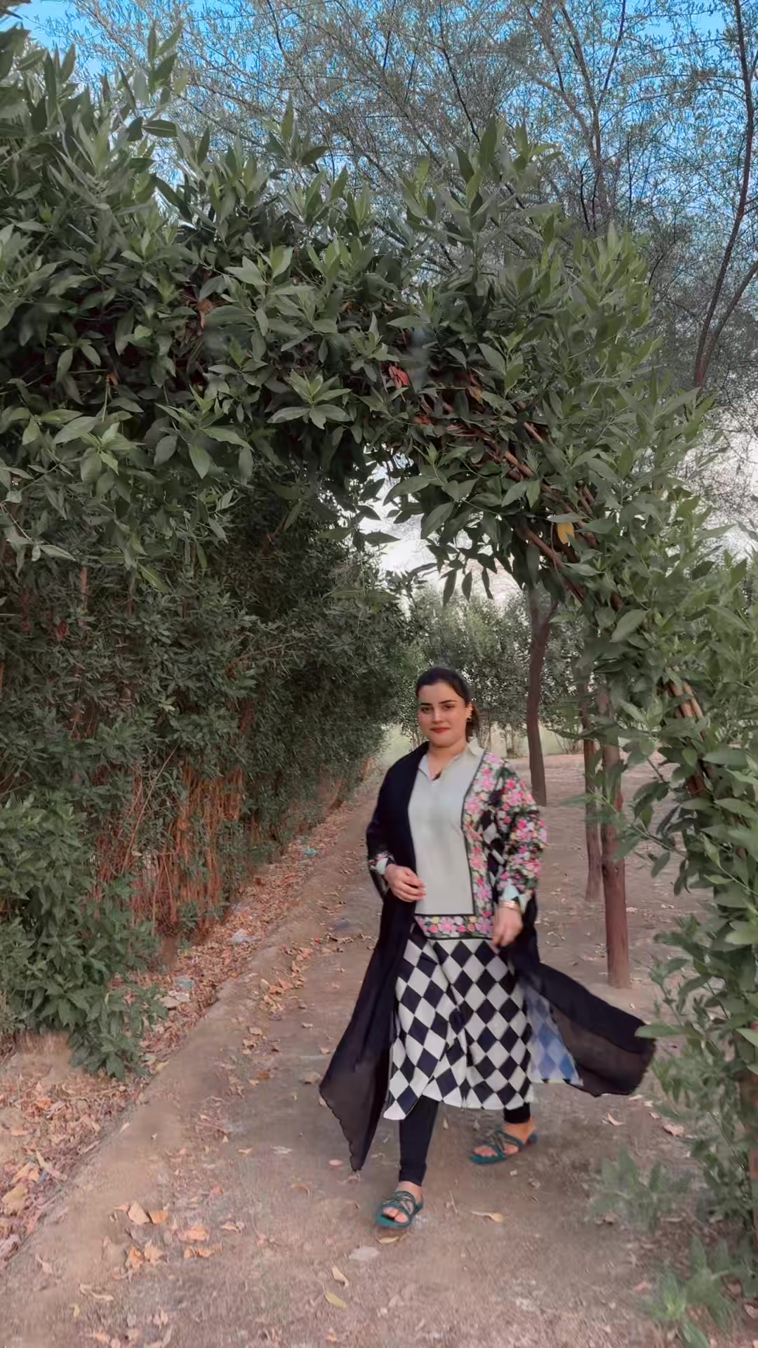 @Singer Shaina Ali Official 🦋