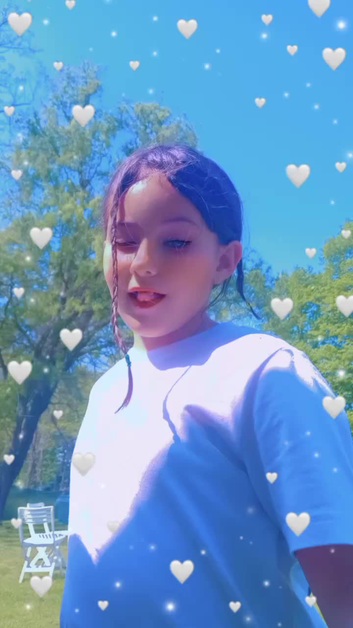 @Eleonora Magazz&ugrave;
