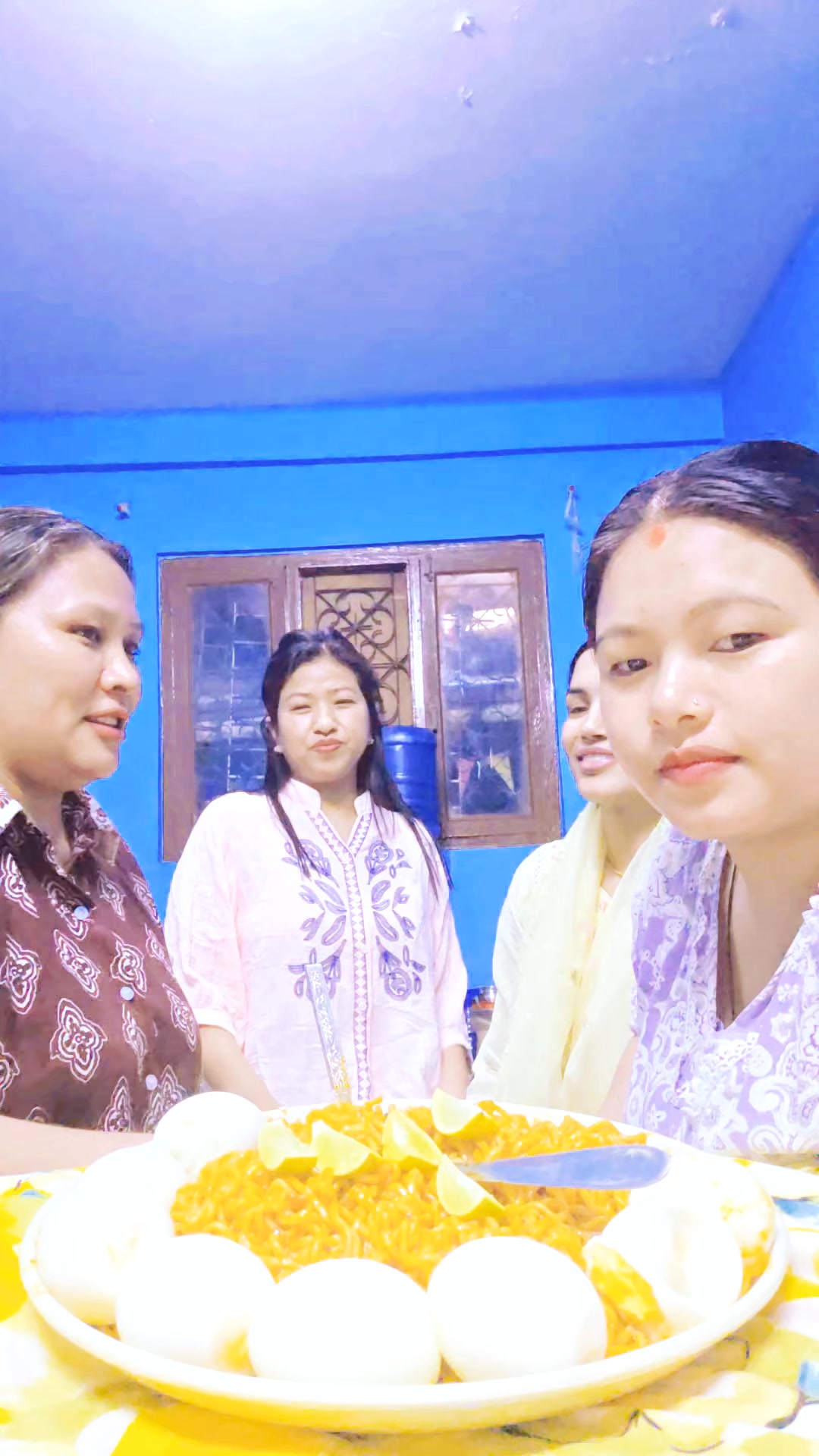 @तारा🤫