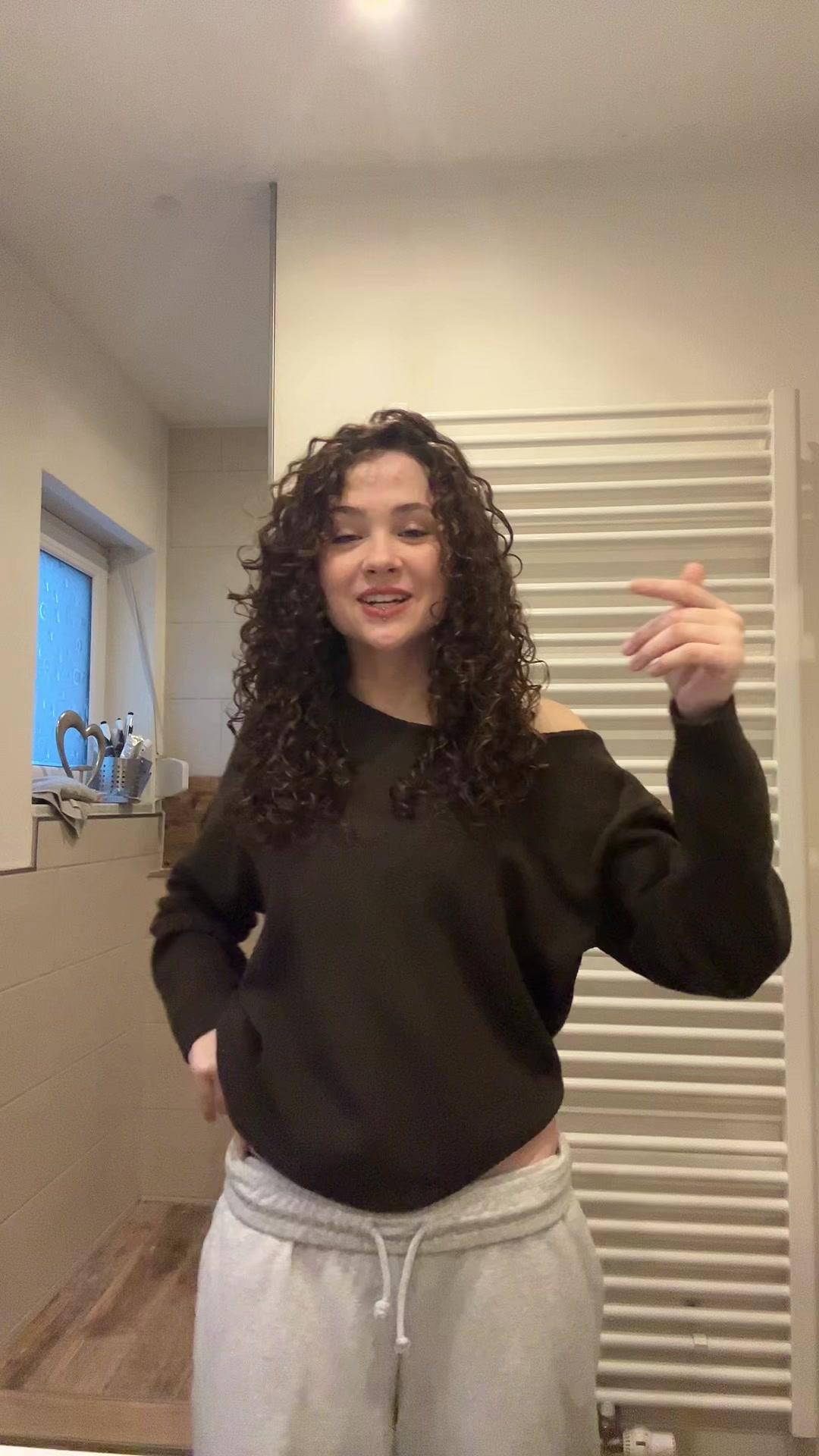 @vanessa_elly_