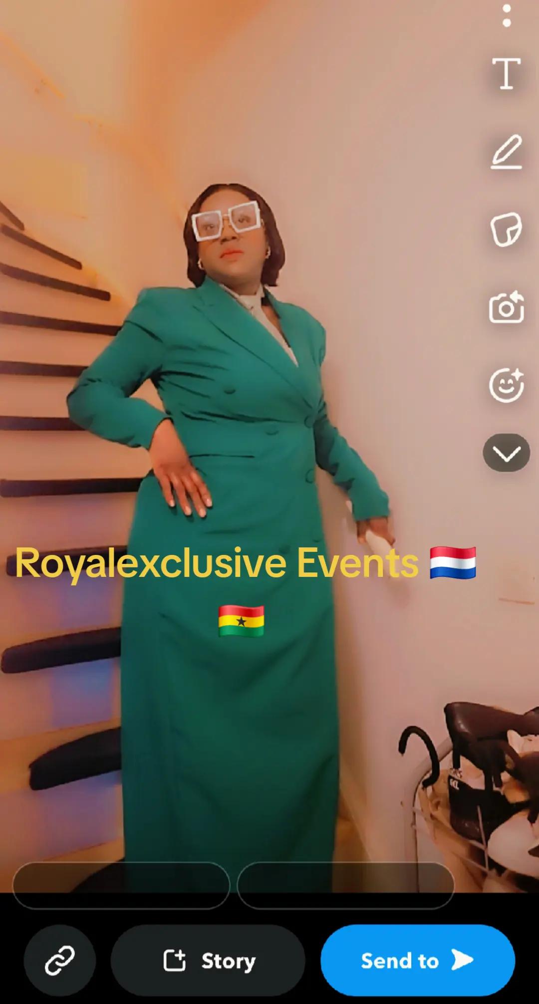@Danie Royalexclusive.org