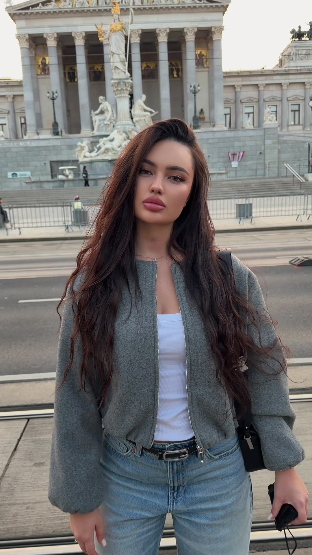 @anmaxx