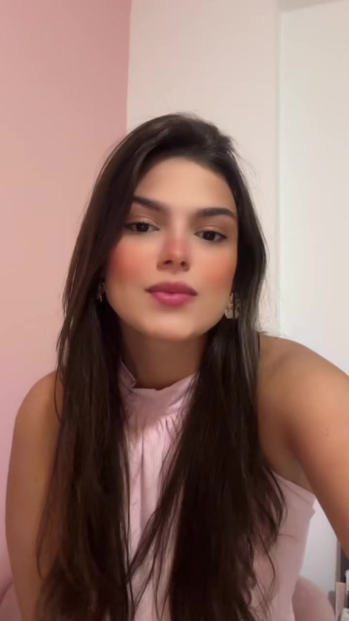 @isacastroom