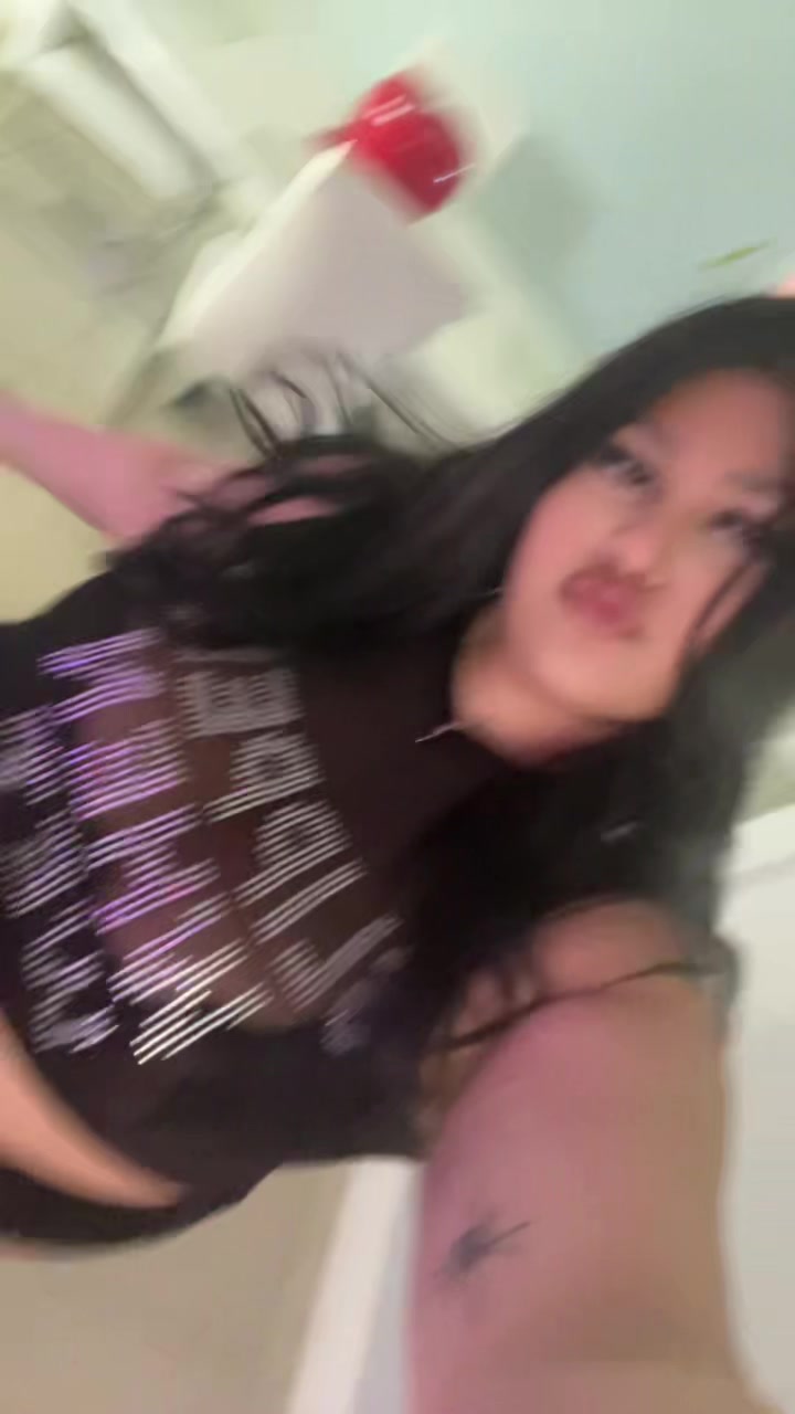 @𝒢 ᥫ᭡.