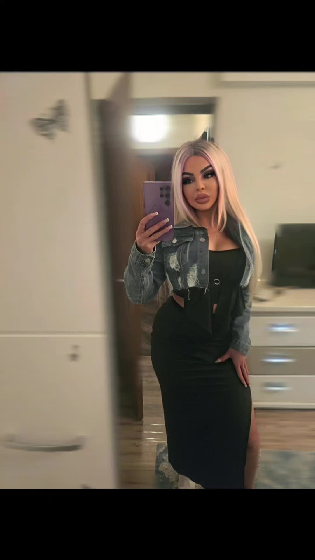 @Blonda97